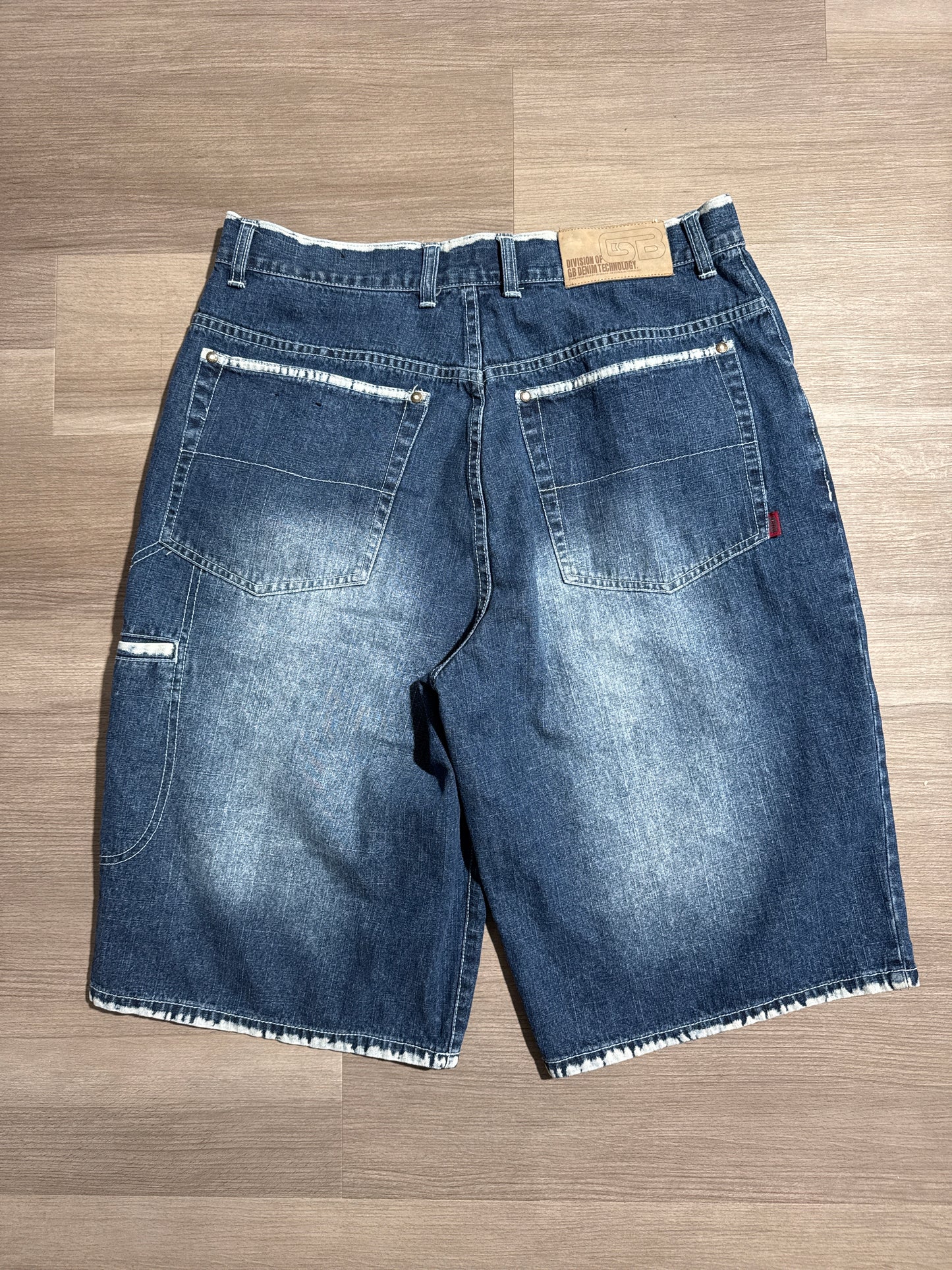 (L) GODBODY Button-Up & Jorts Y2K Baggy Set