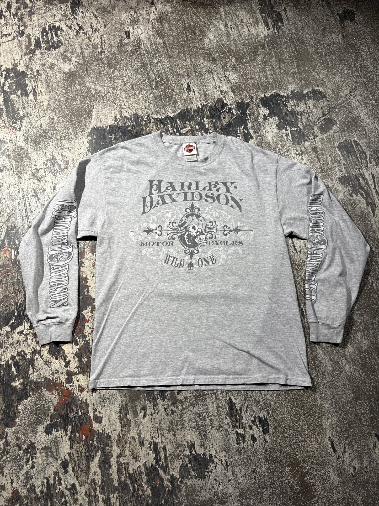(L) Grey Harley Davidson “Red Deer, Alberta CANADA” Longsleeve