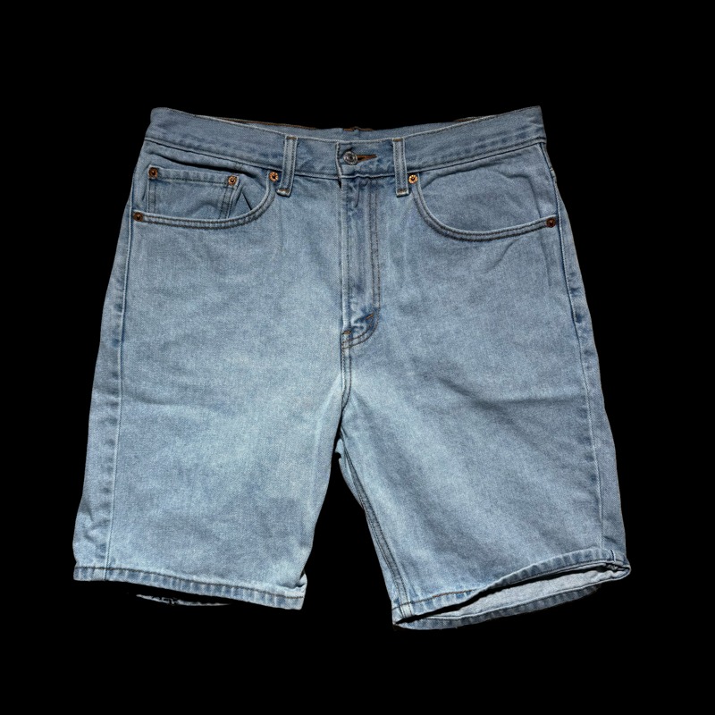 (33) 505s Levi’s Jorts