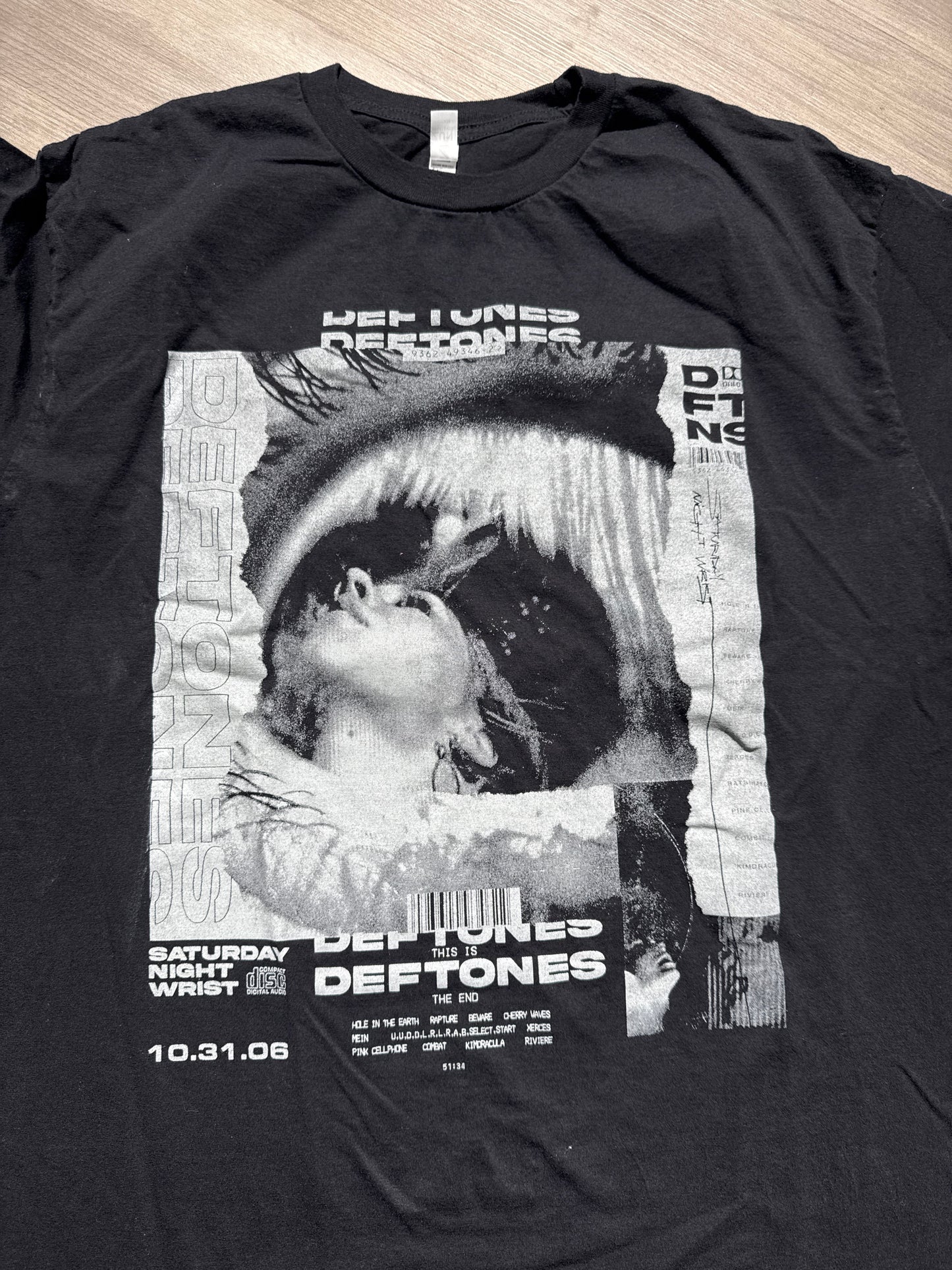 (XL) Deftones This Is The End T-Shirt