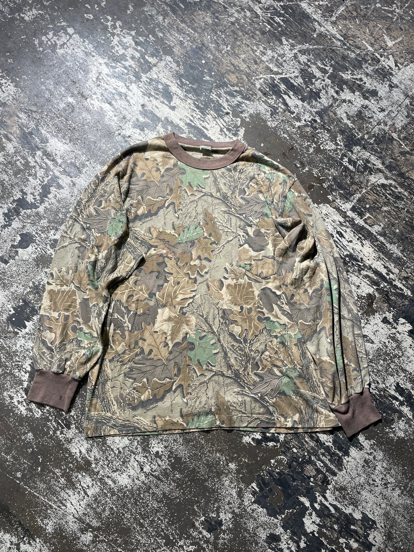 (XL) Vintage Camo Green Advantage