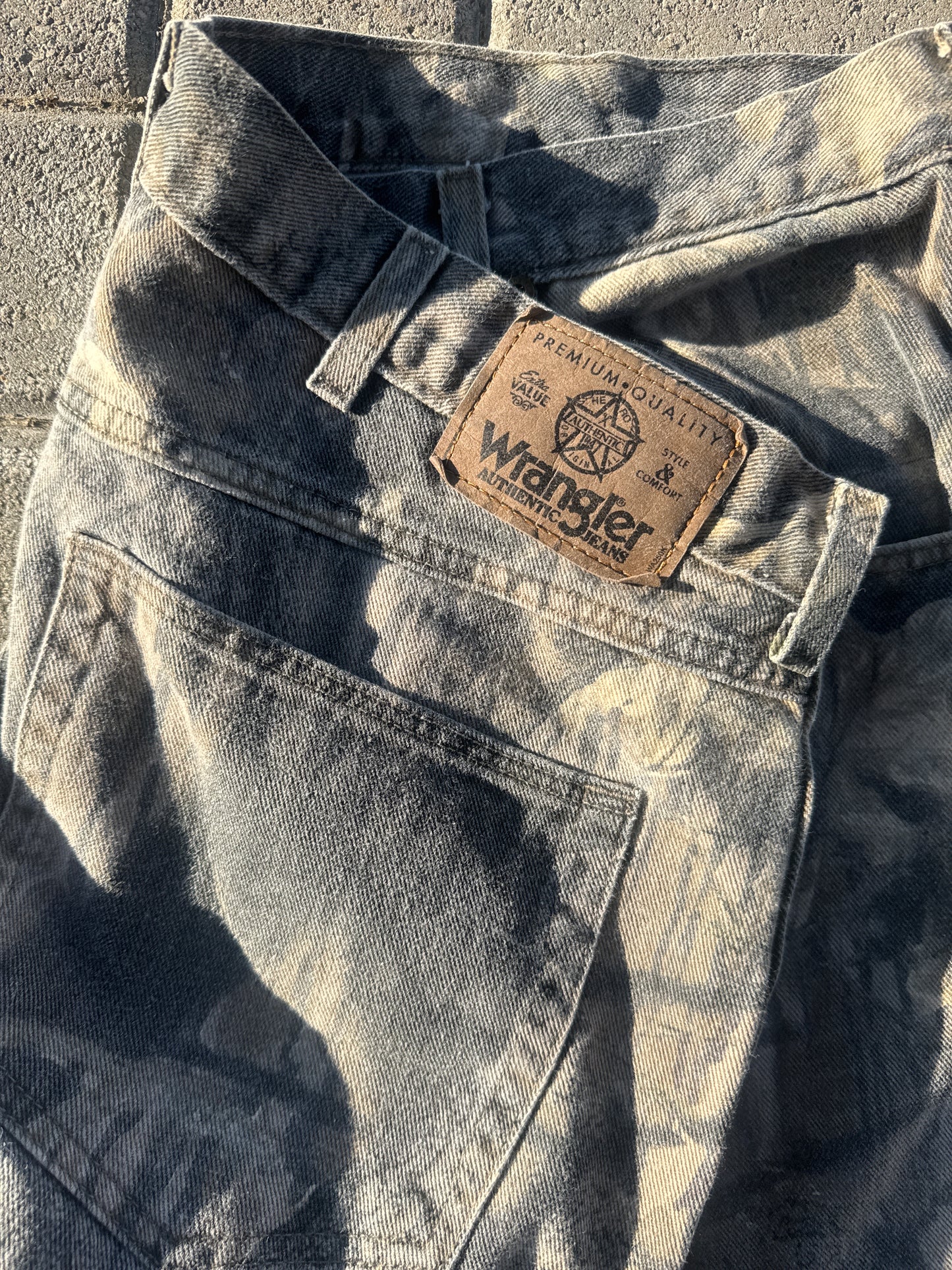 (38x34) Vintage Wrangler RealTree Double-Knee Pants
