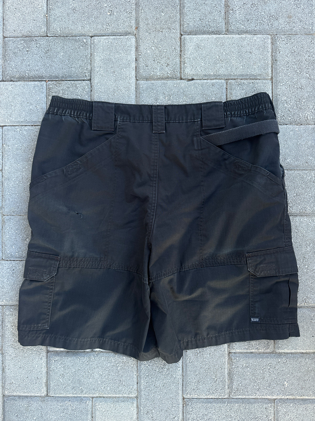 (36) 5.11 Tactical Black Shorts
