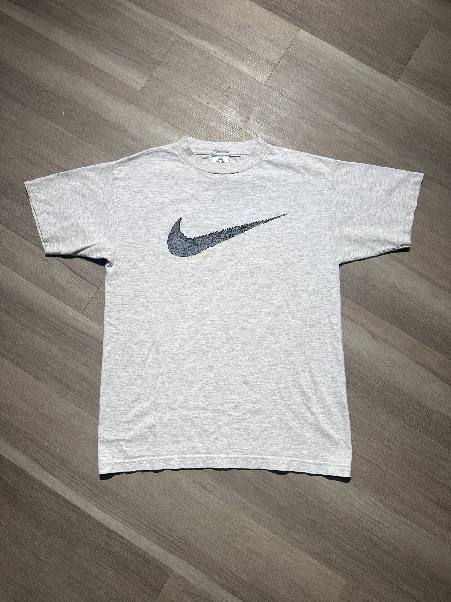 (M) Vintage Nike Logo Tee