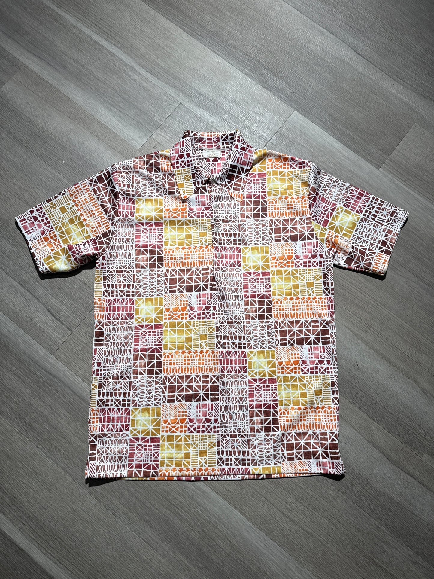 (M/L) Knitwear By Difini Button Up