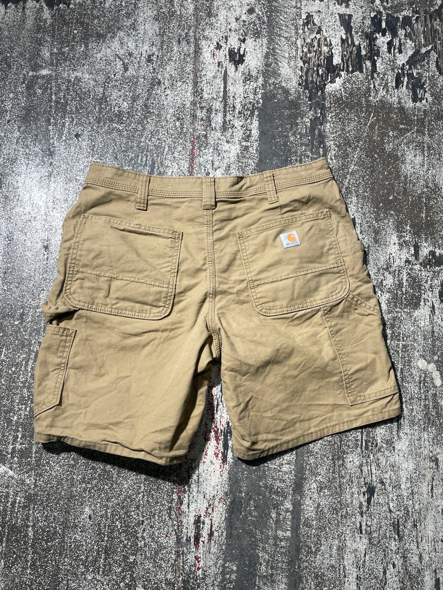 (8) Women Carhartt Shorts