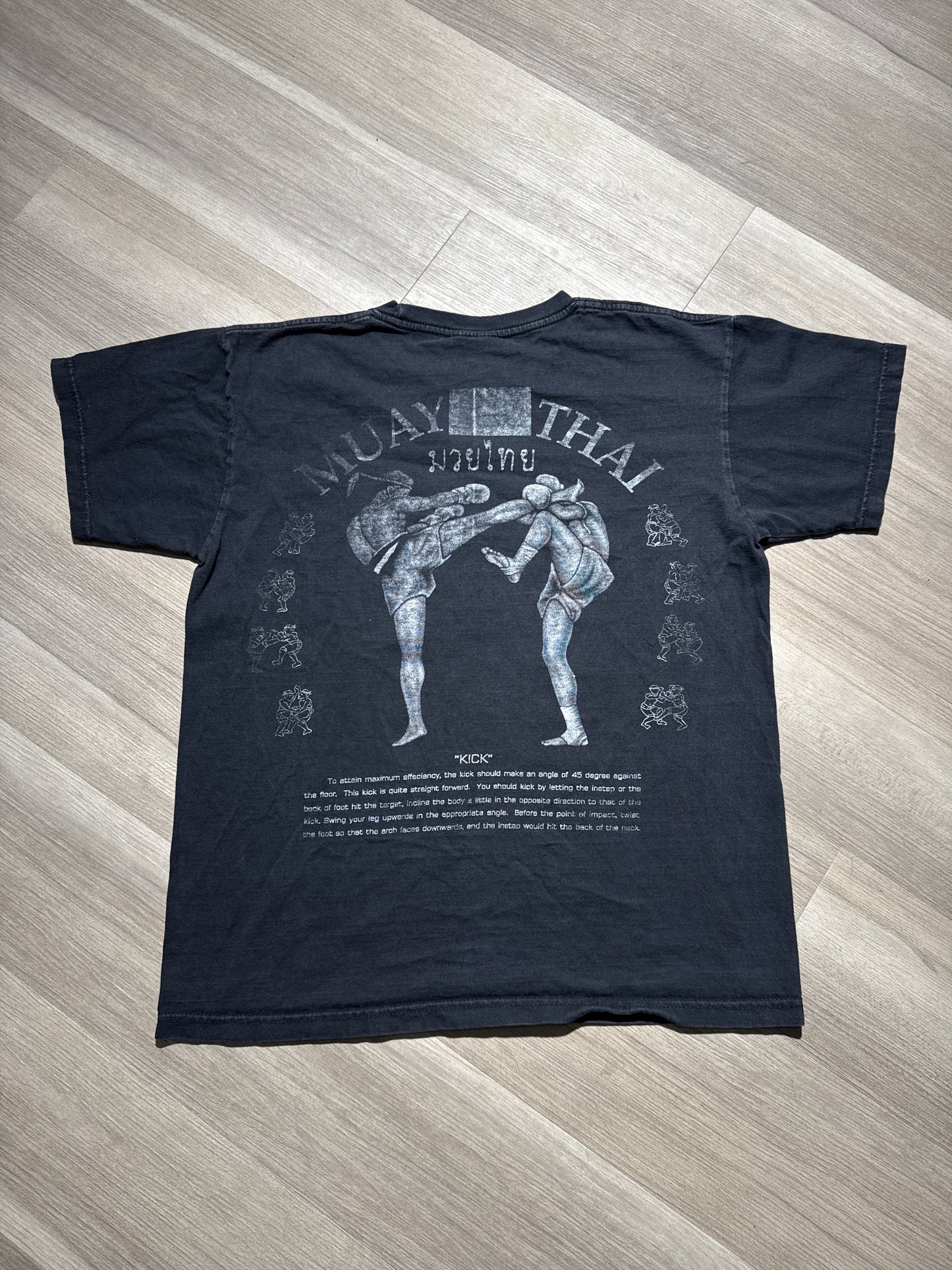 (M) 90s Muay Thai Kickboxing Tee