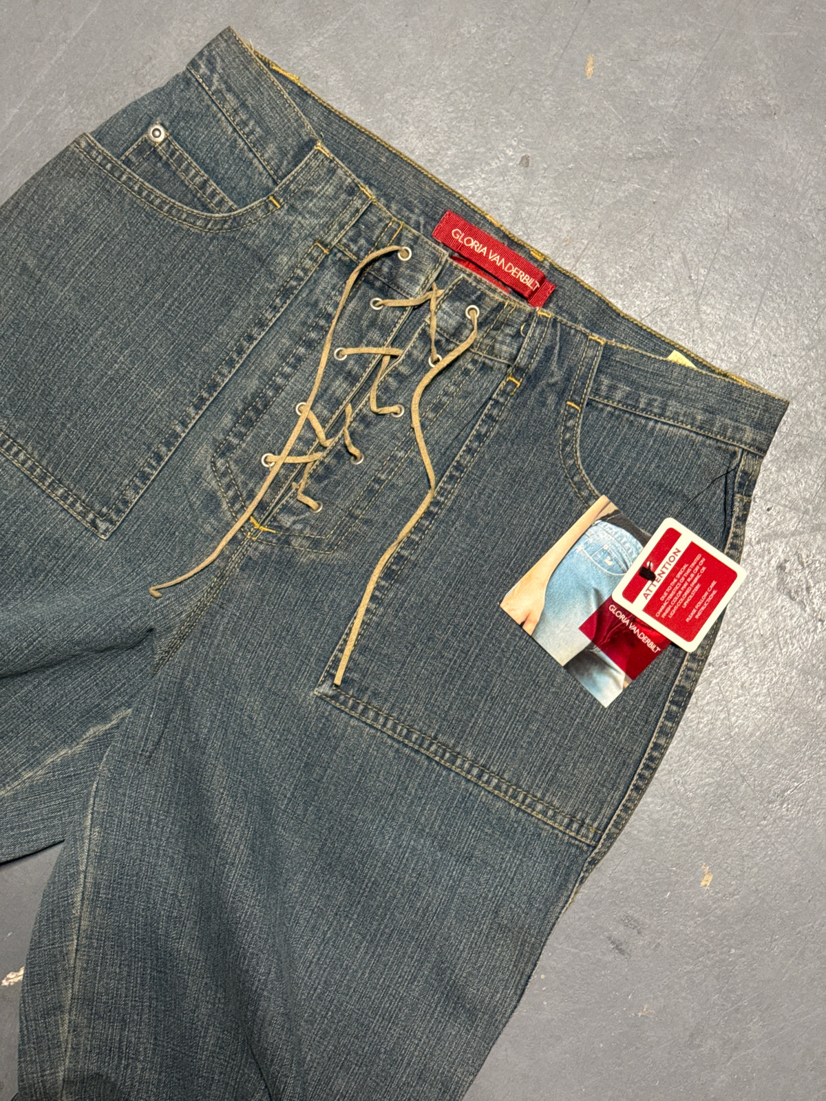 (27x25) Gloria Vanderbilt Baggy Brand New Denim