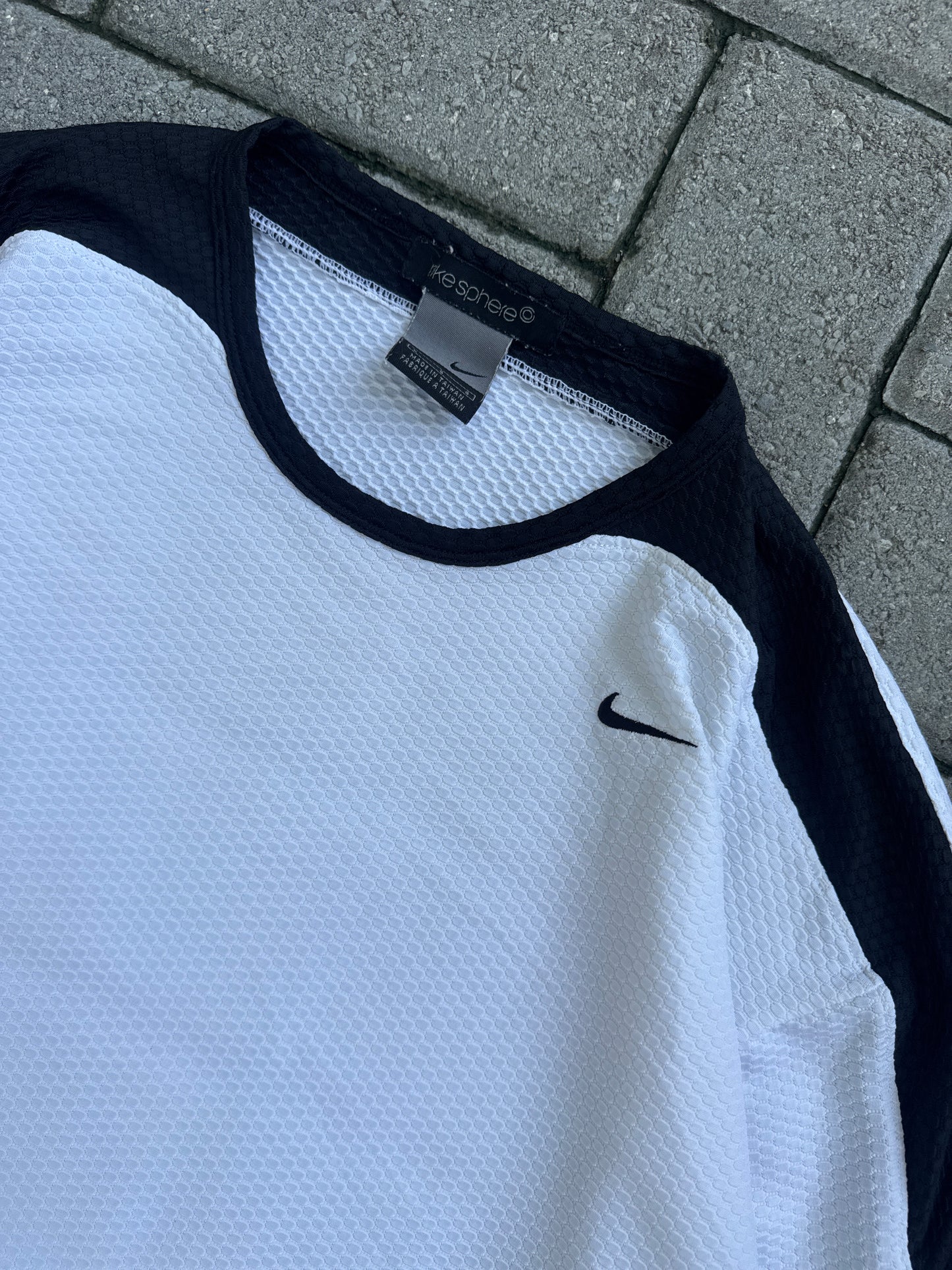 (L) Nike Sphere Jersey