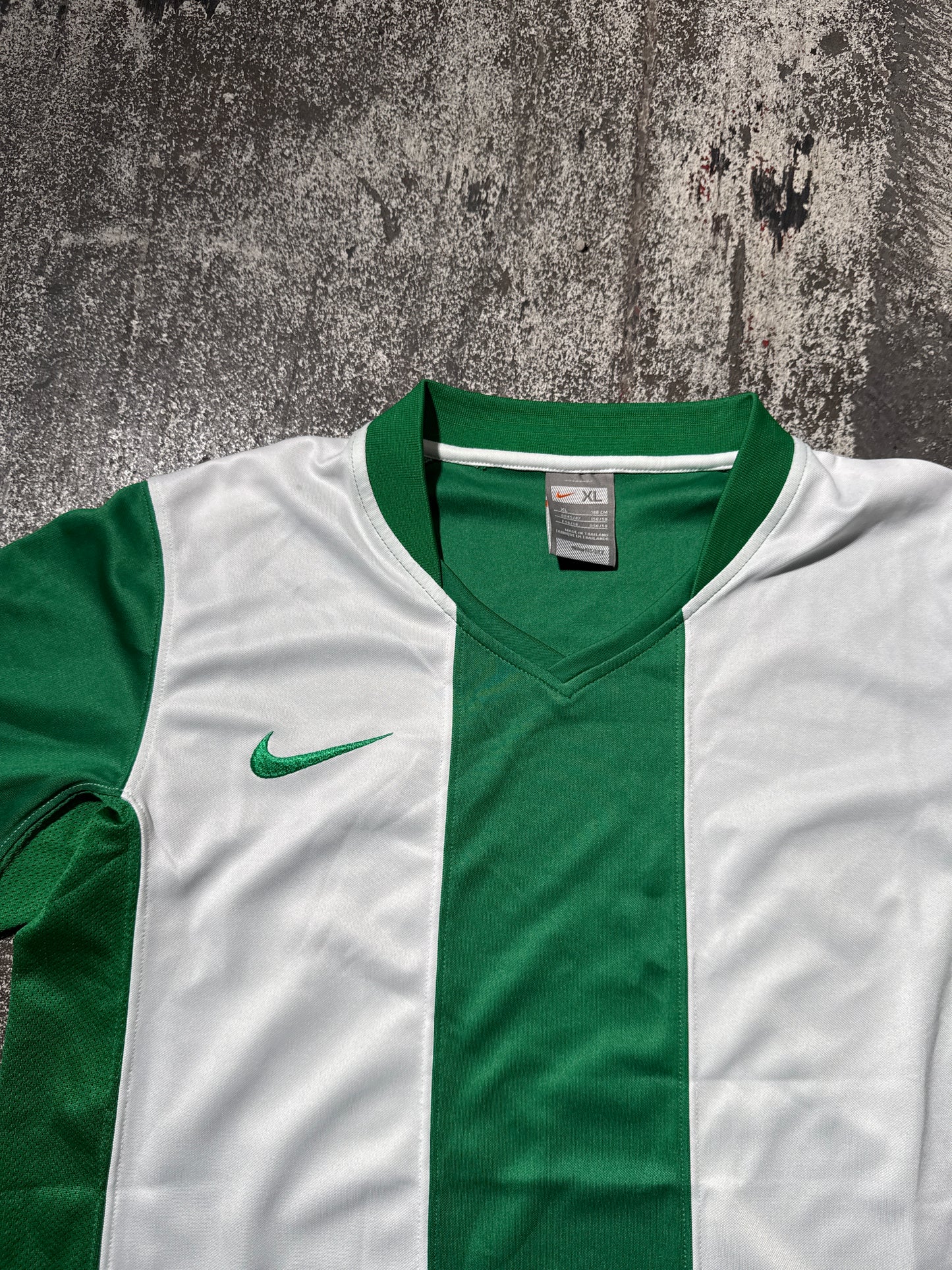 (S) Green & White Nike Jersey
