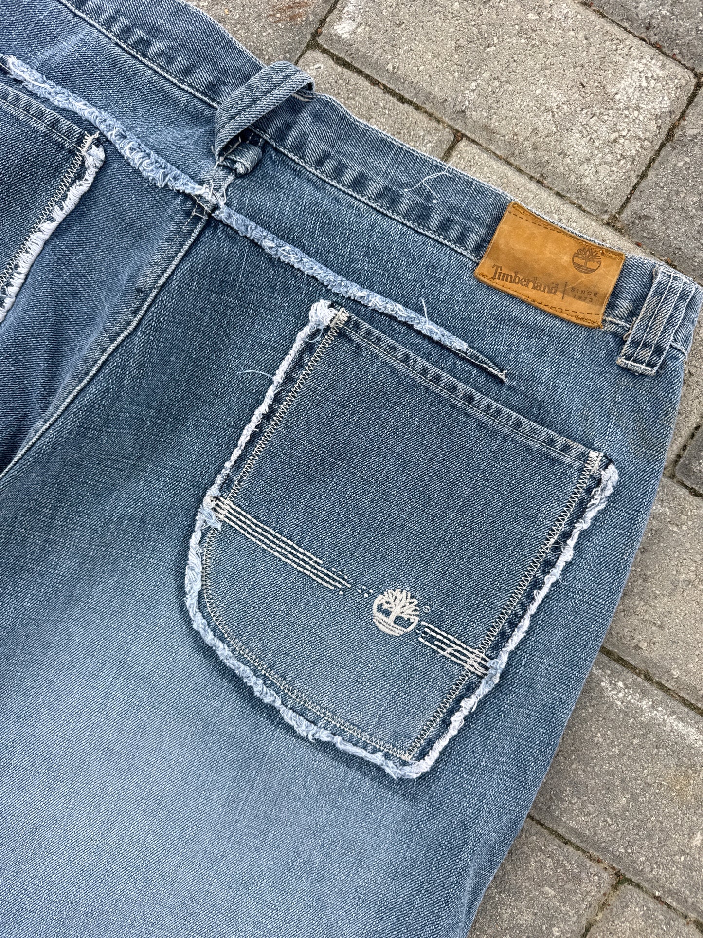 (40) Timberland Y2K Jorts