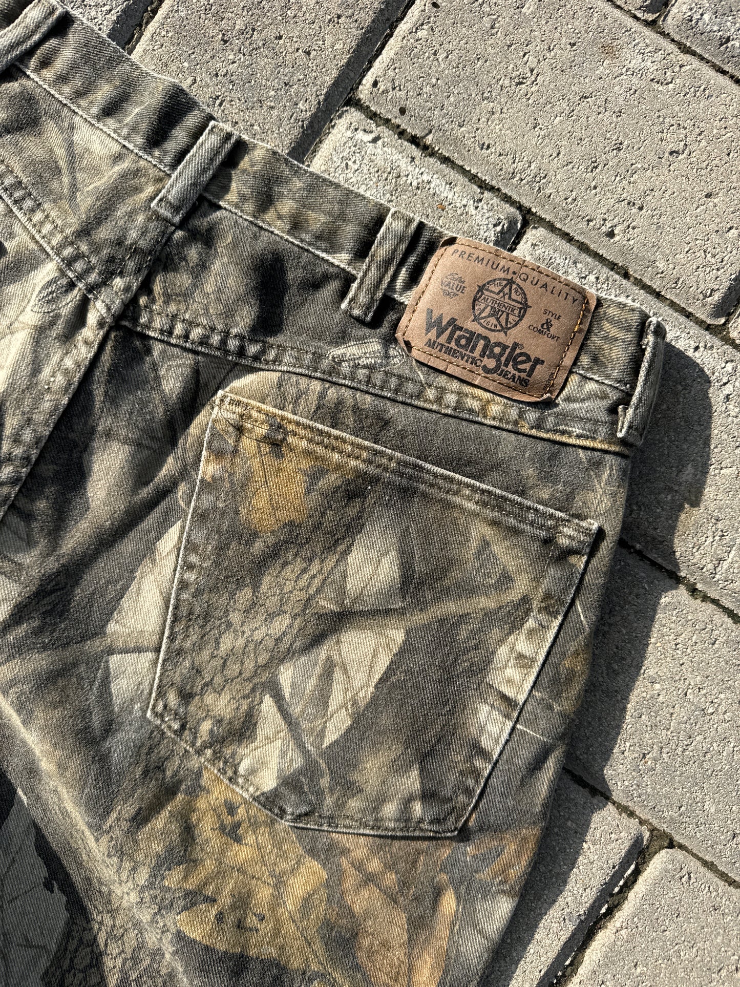 (34x32) Vintage Wrangler RealTree Double-Knee Pants