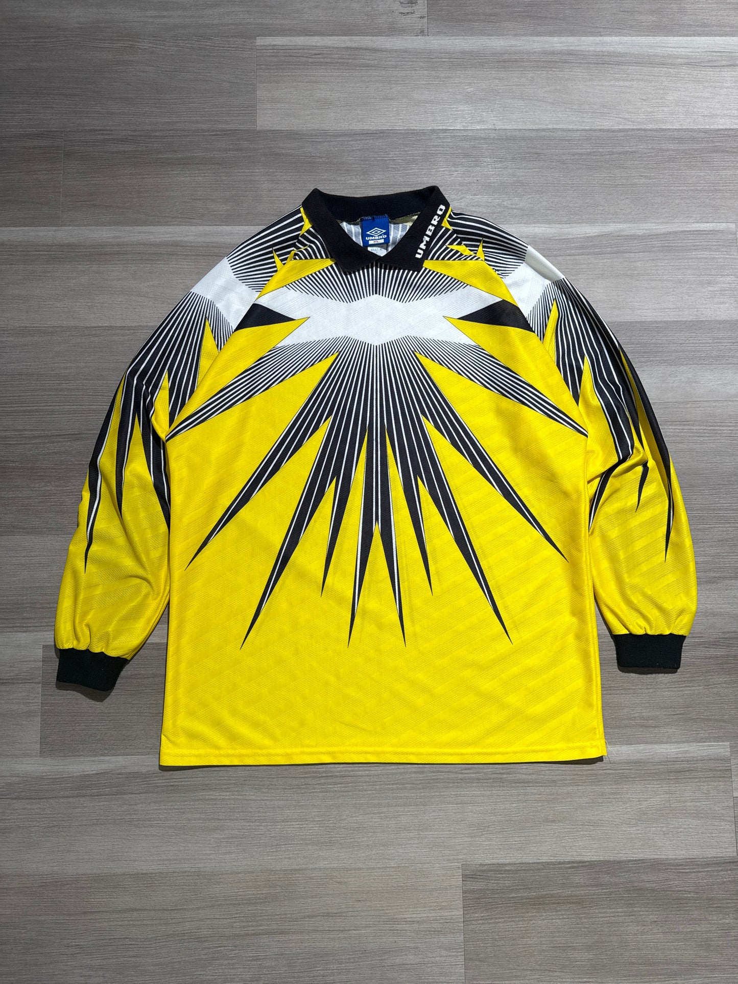 (XL) 90s Umbro Yellow Goalkeeper Jersey