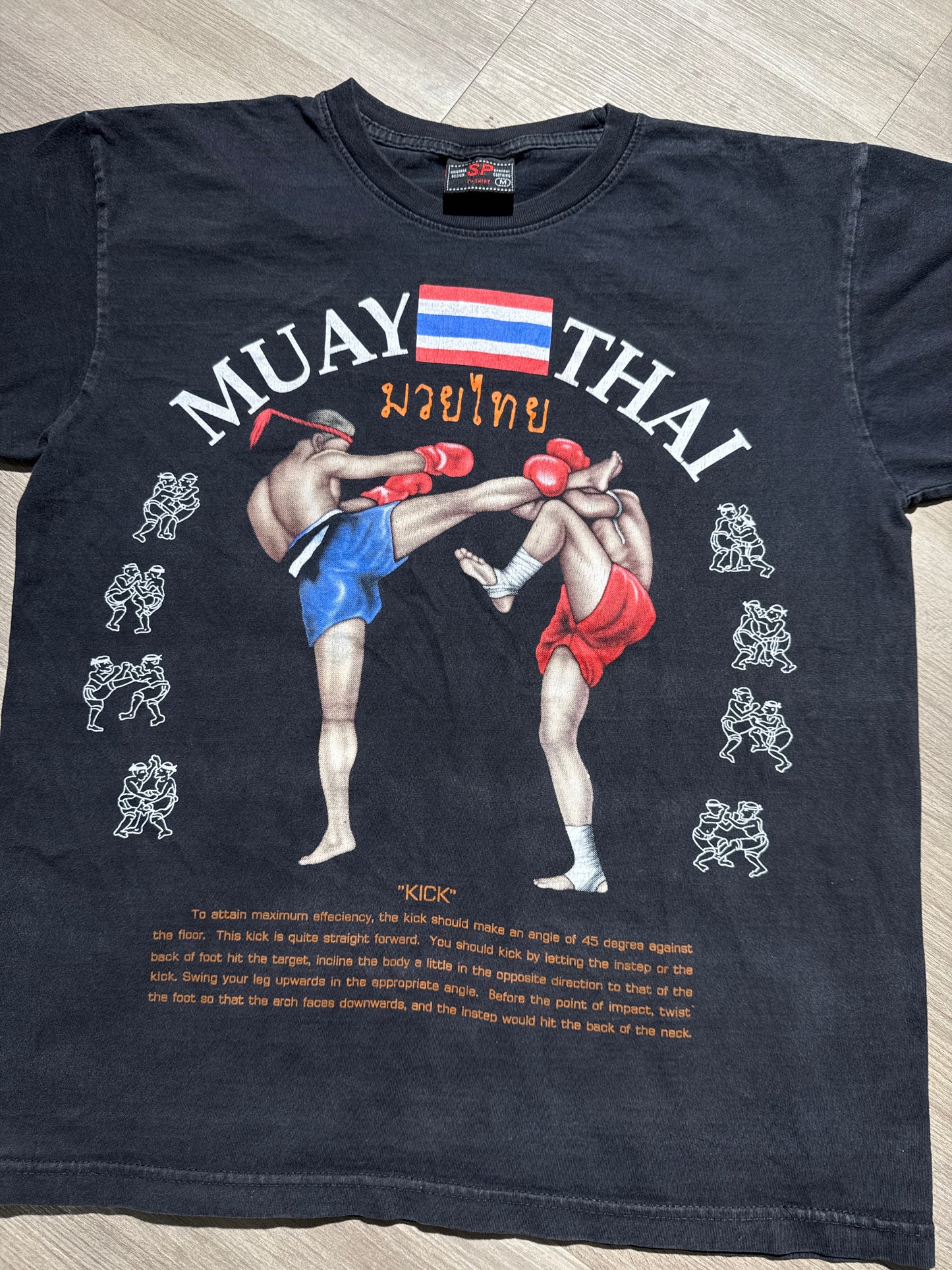 (M) 90s Muay Thai Kickboxing Tee