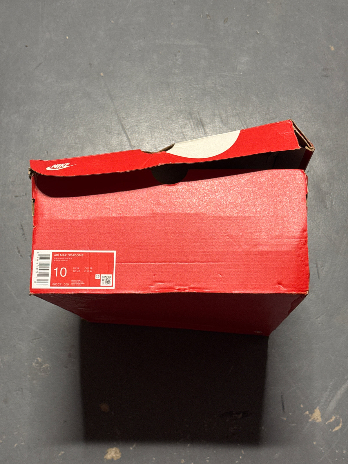 (10) Nike Men's Air Max Goadome ACG Boots