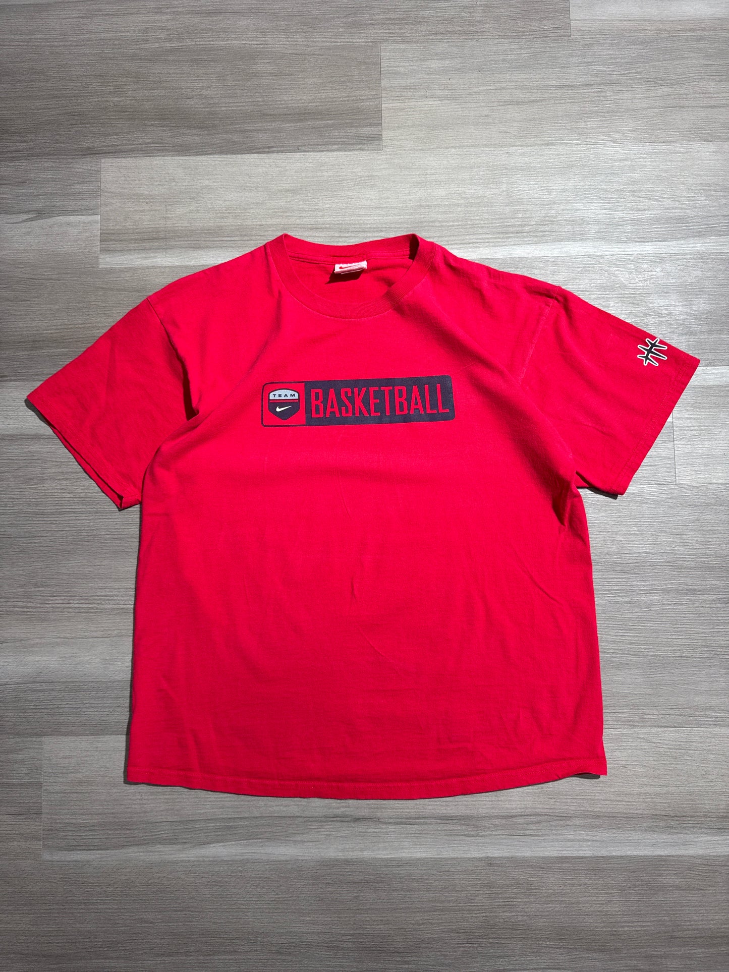 (L) 90s Nike Red Basketball Tee