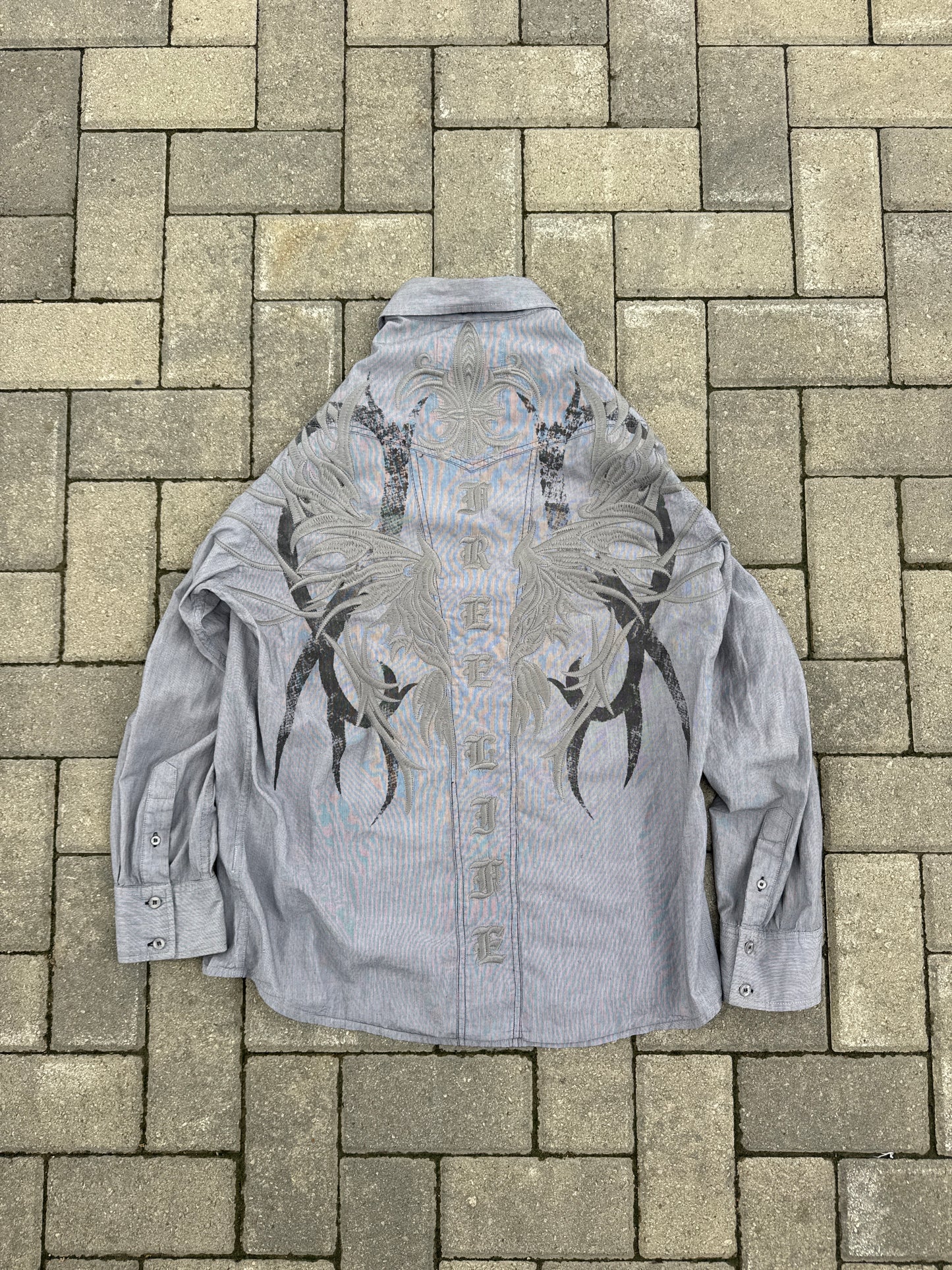 (XL) Roar Pinstripe Y2K Button-Up Shirt