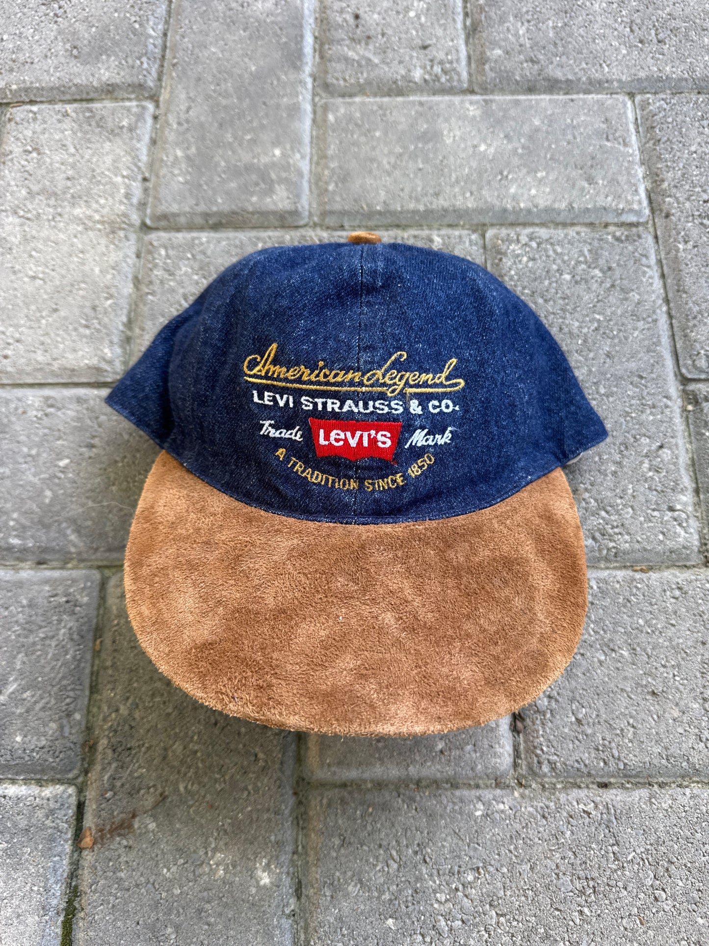 90s Levi’s Denim Hat