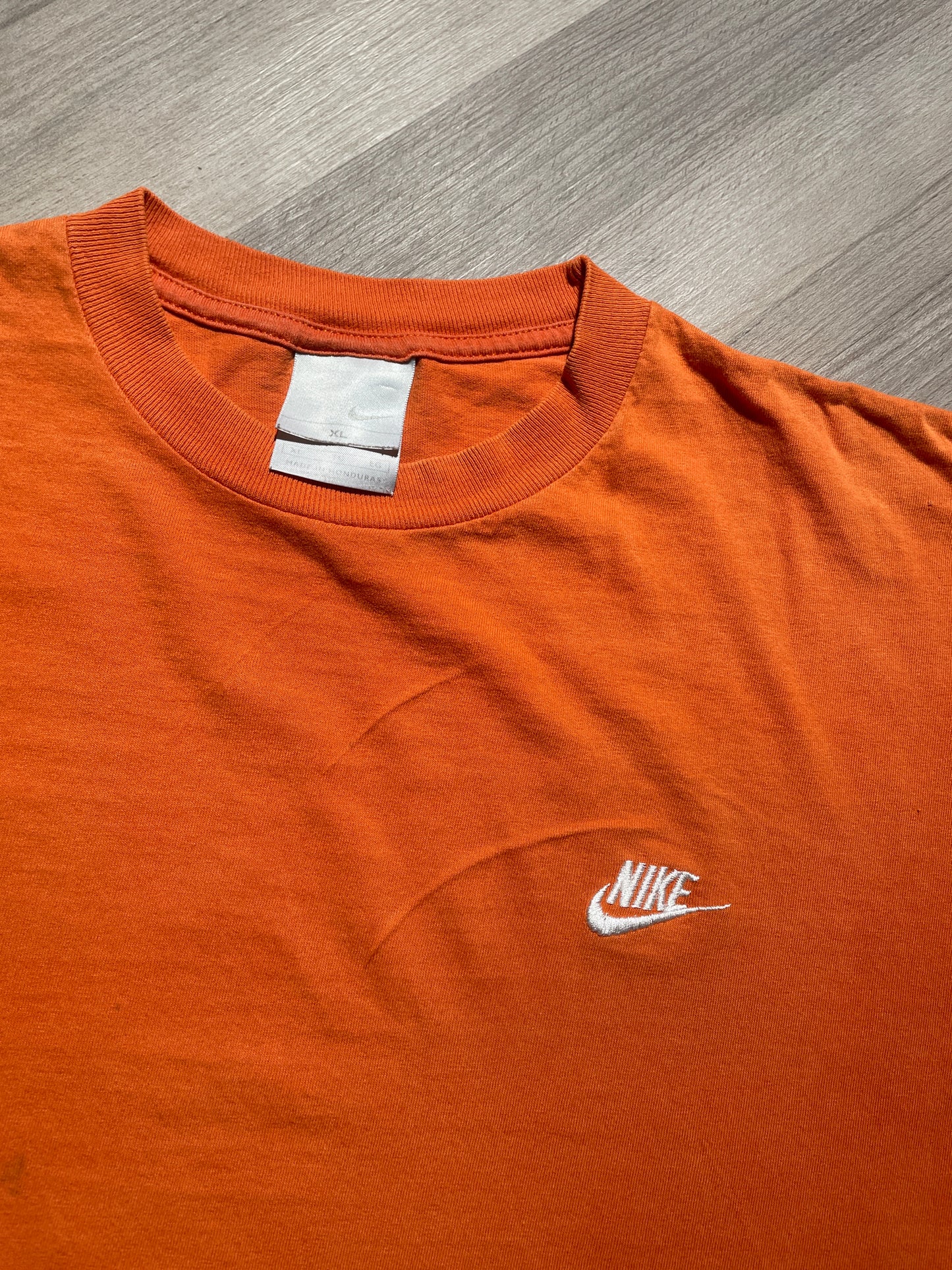 (XL) Y2K Nike Orange Tee