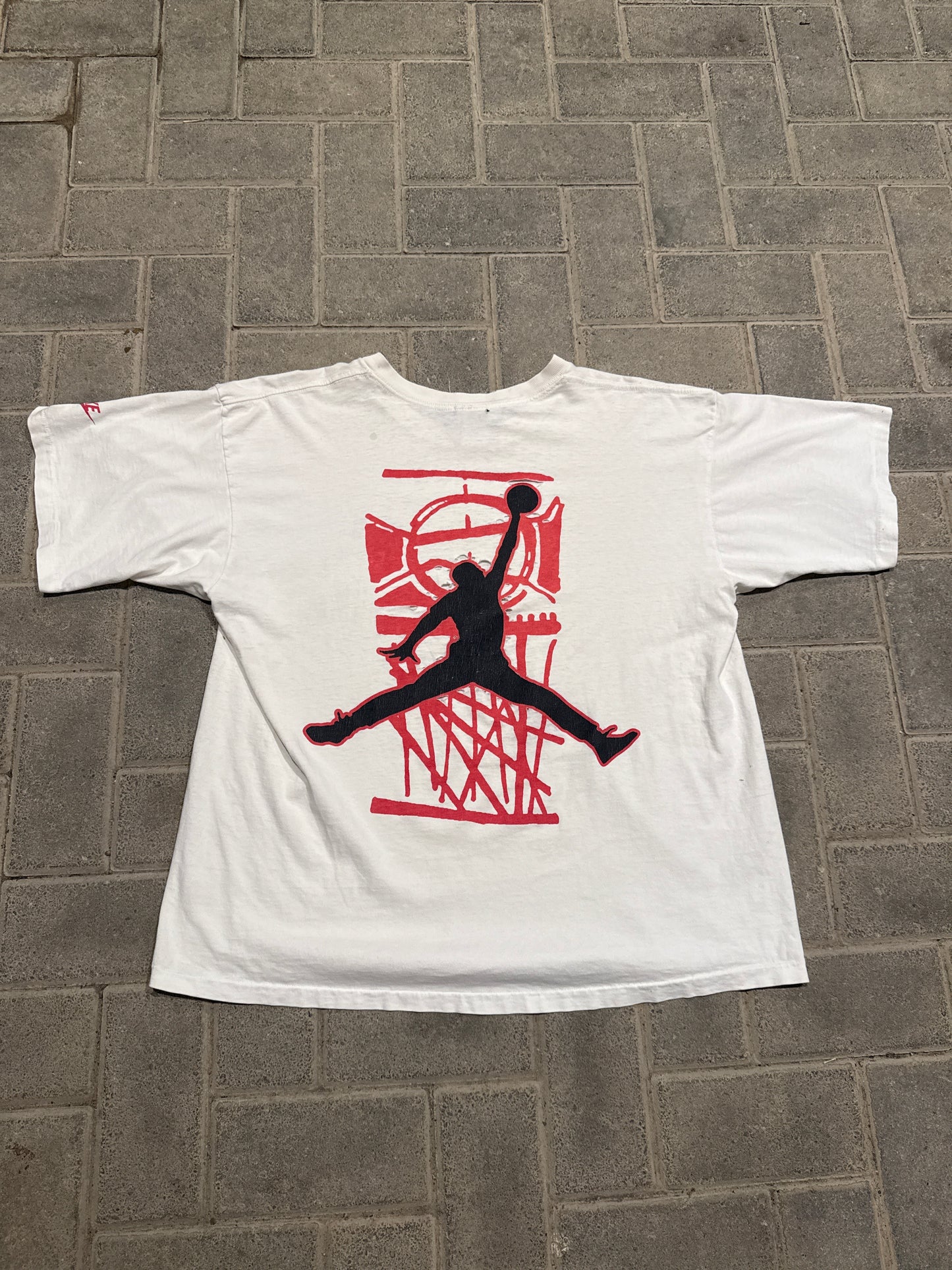 (L) Nike 90s Jordan White Tee