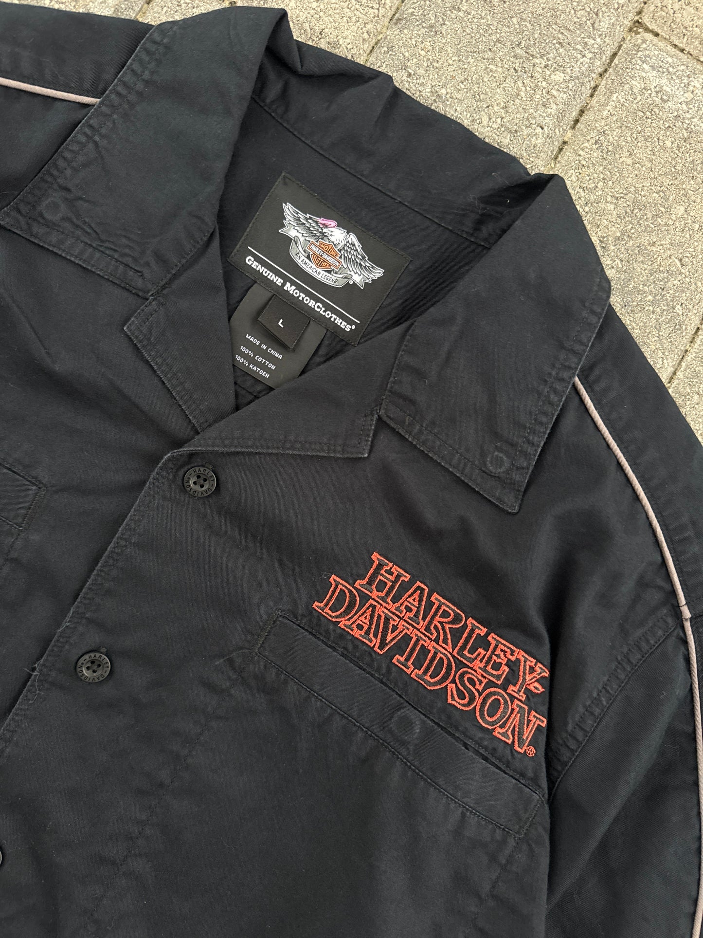 (L) Harley Davidson Flamed Skull Button-Up