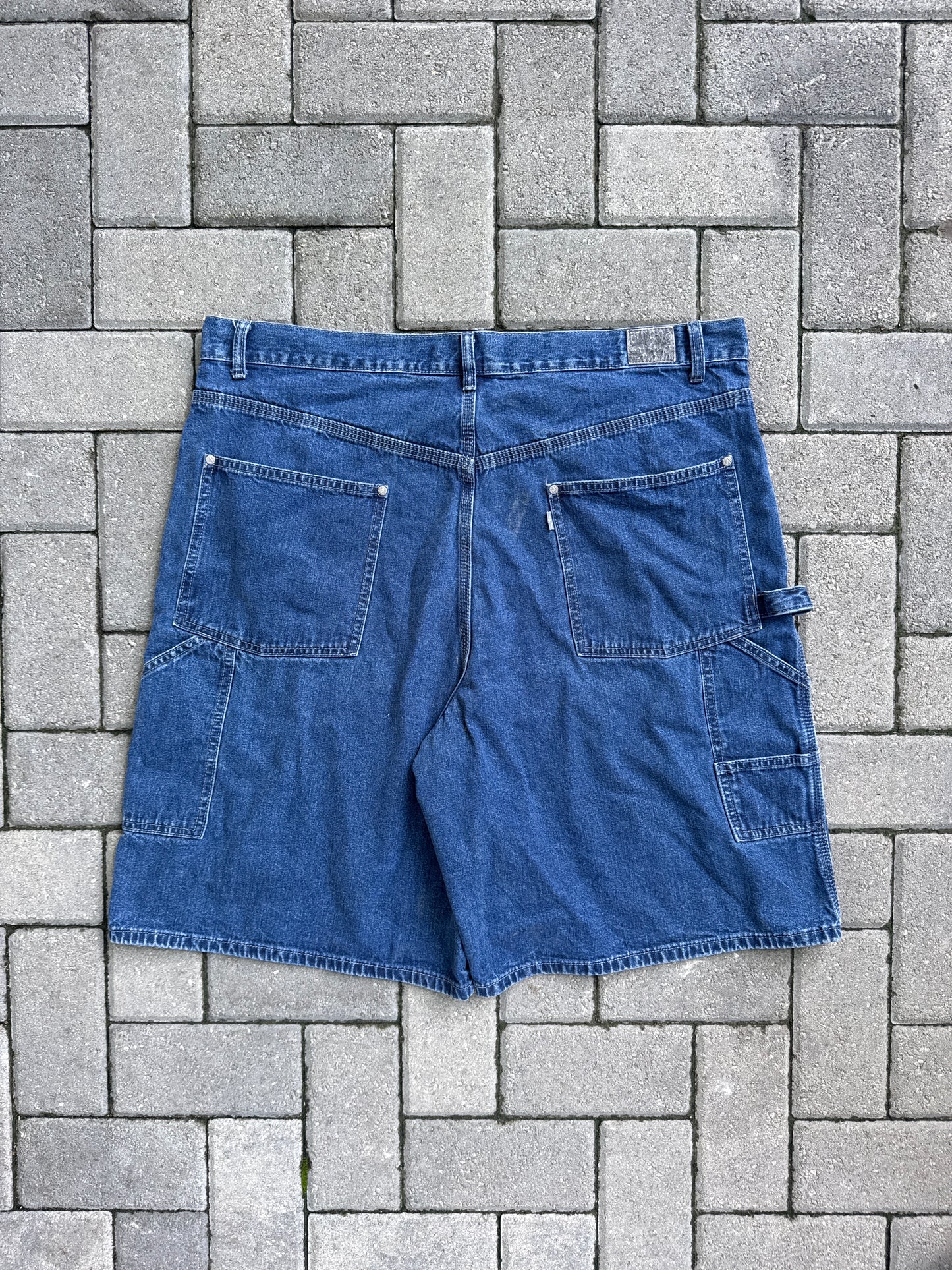 (40) Levi’s Silvertab Jorts