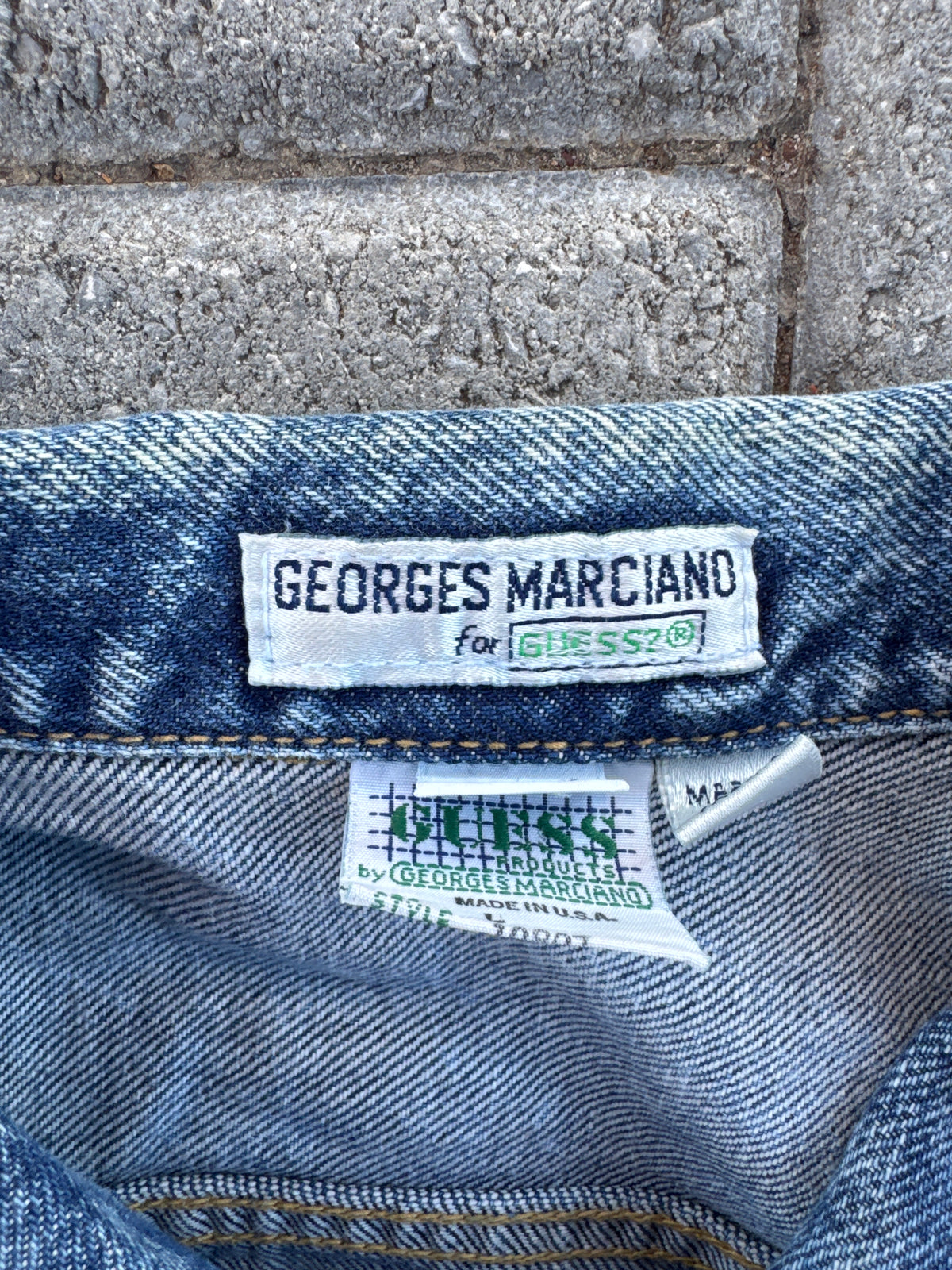 (L) Vintage Guess Acid Wash Denim Jacket