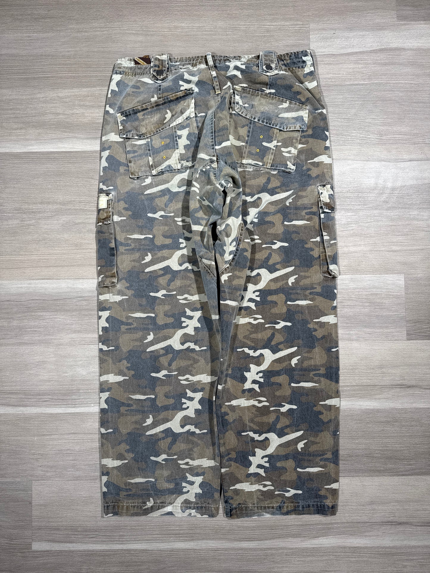(38x32) Raider Camo Y2K Baggy Cargos