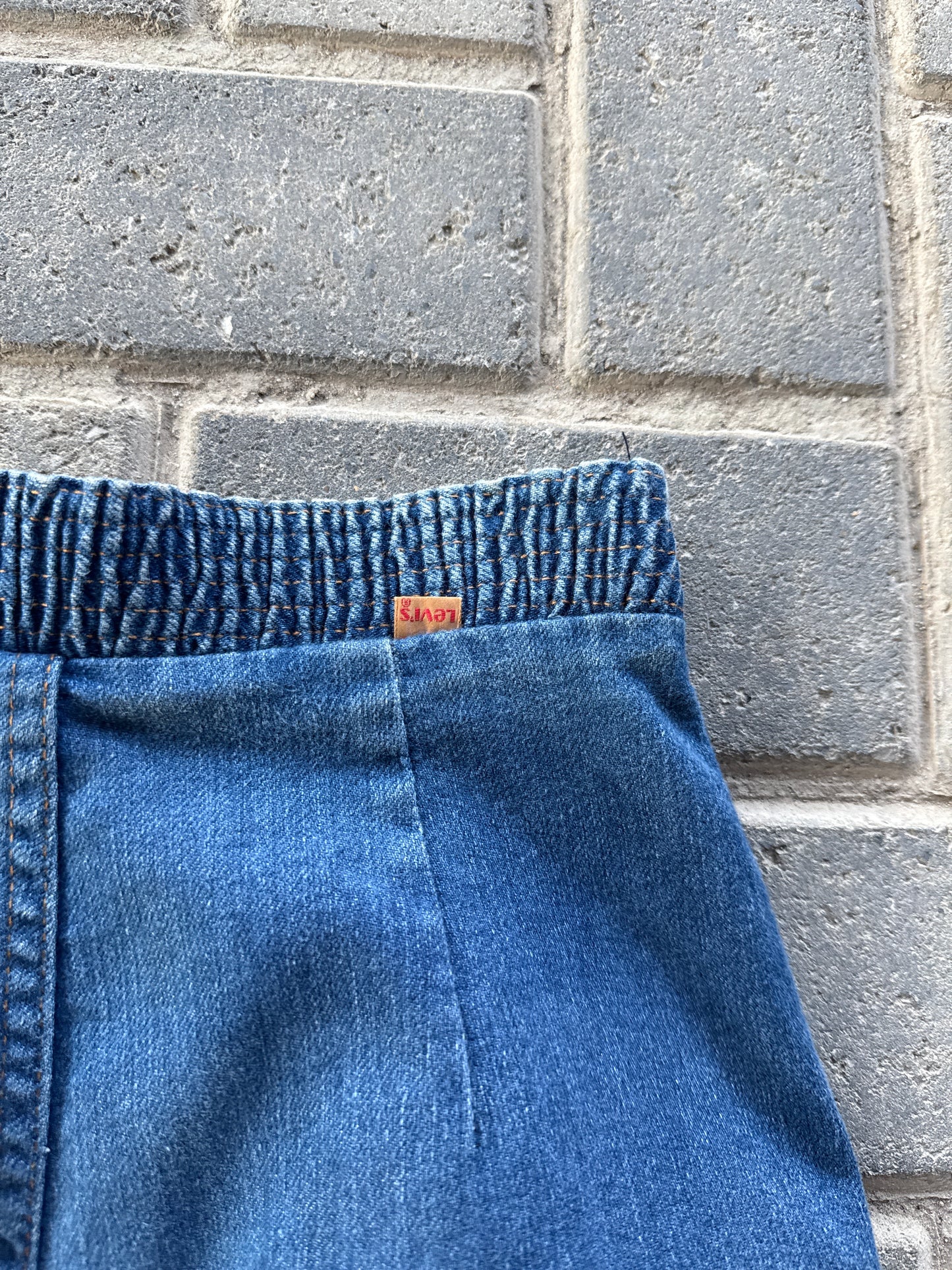 (24x32) Vintage 70s Levi’s Scovill Bell Bottom Pants