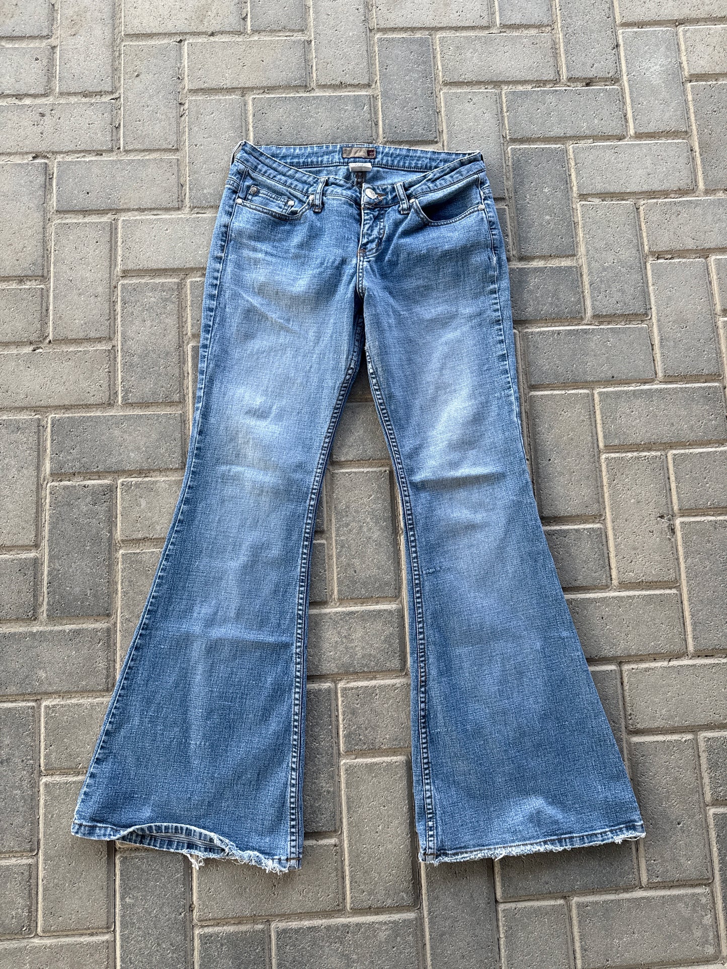 (27x29) Vintage Forever 21 Women Denim Flared Pants