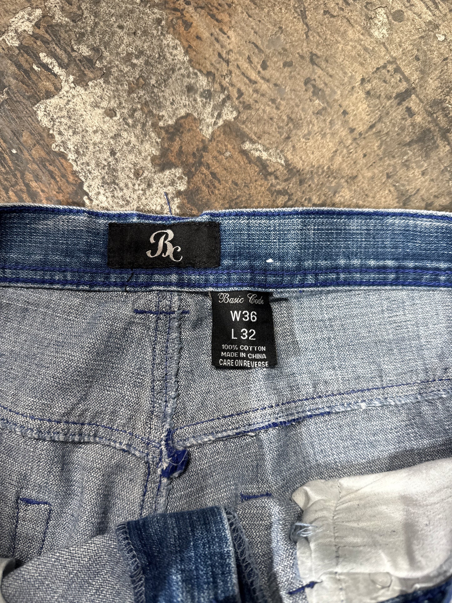 (36x32) Basic Code Skater Baggy Denim