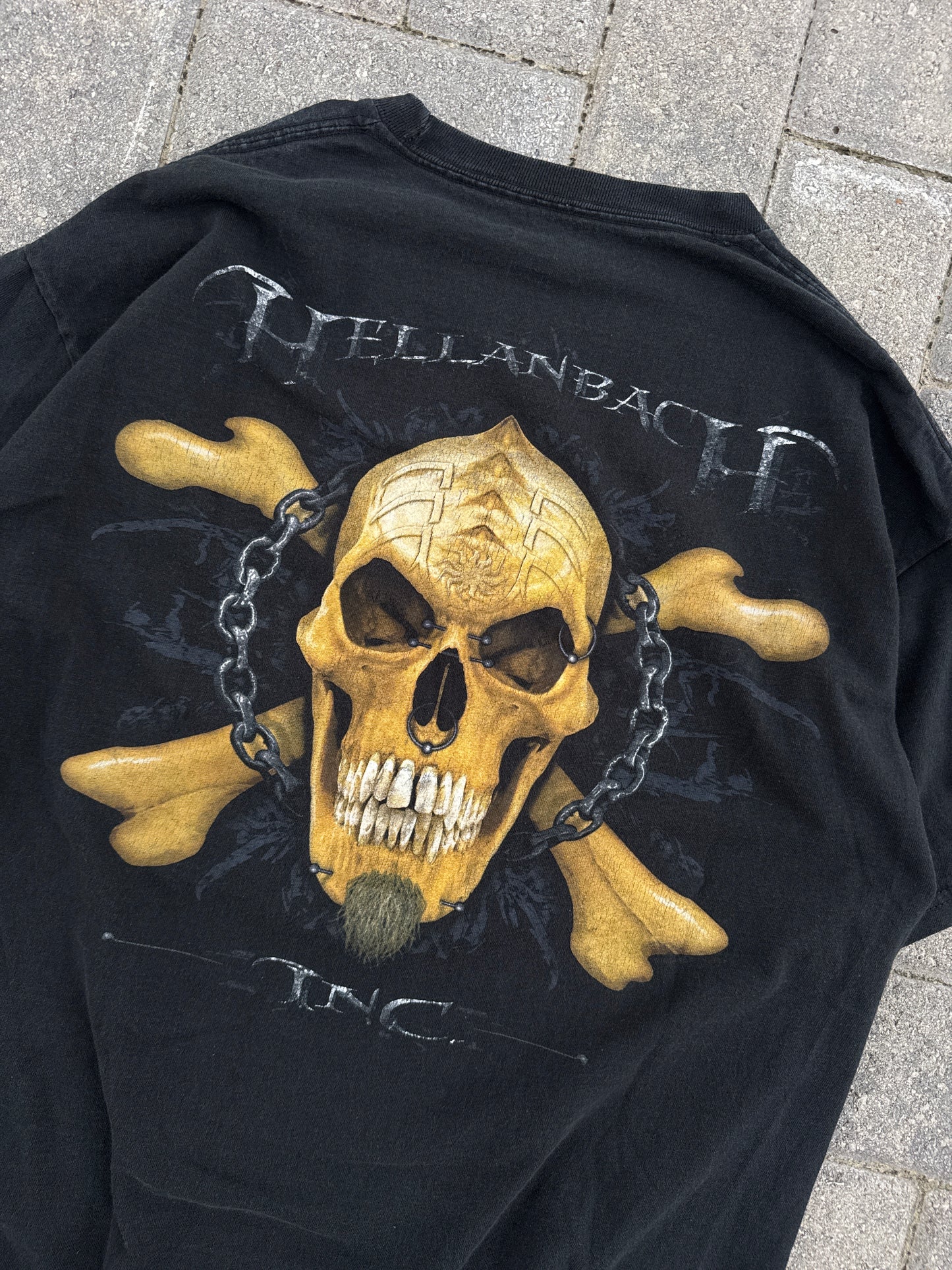 (L)  Hellanbach 00s Tee