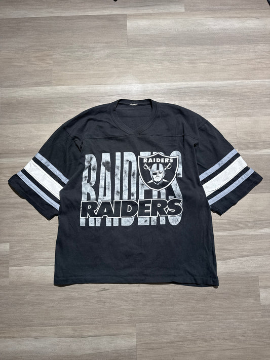 (XL) 90s NFL Raiders V-Neck Tee