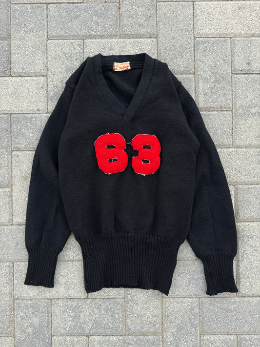 (L) Vintage 1950s Vic Young Sporting Goods Crewneck