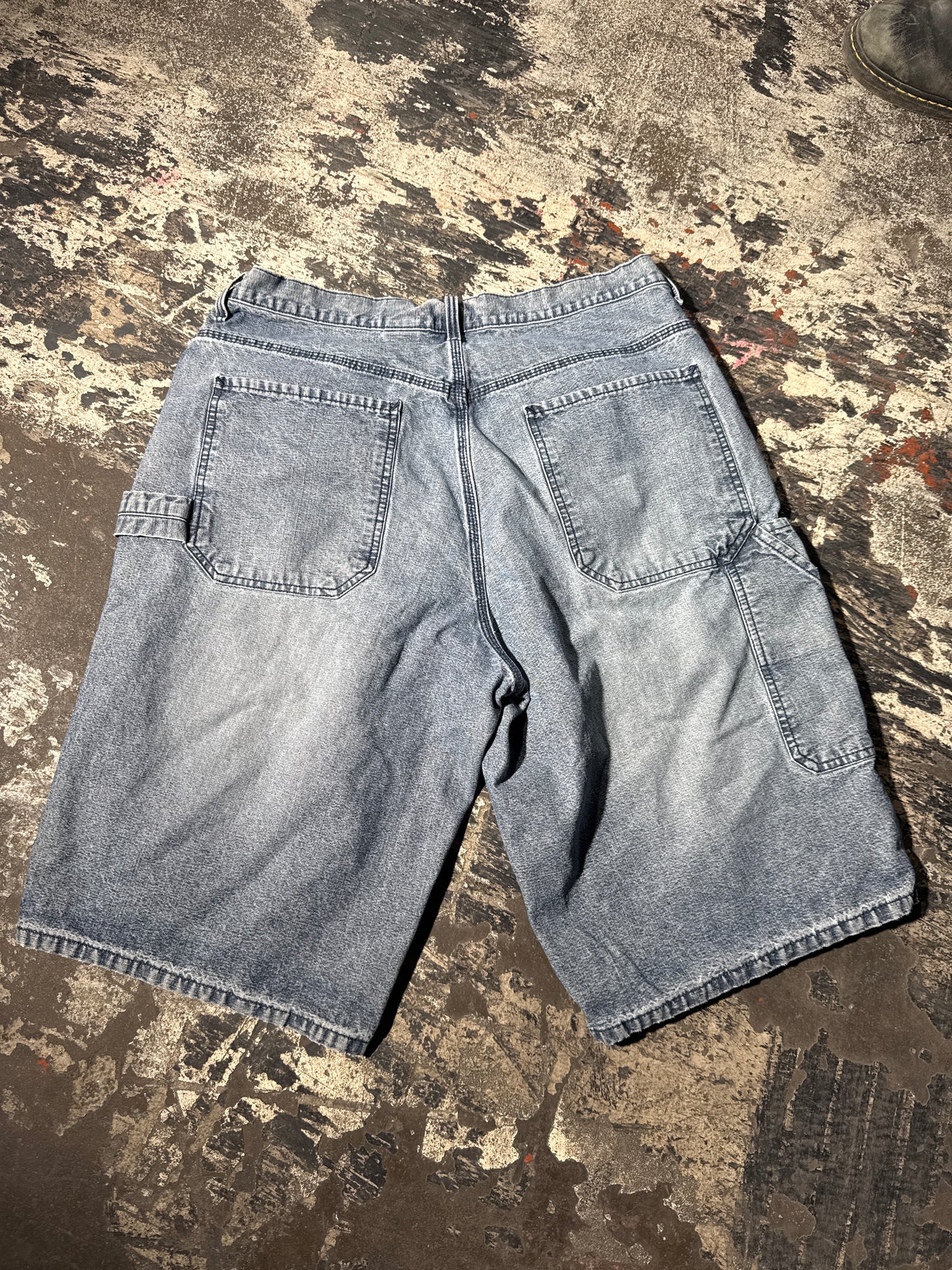 (34) Vintage Calvin Klein Jeans Acid Wash Jorts