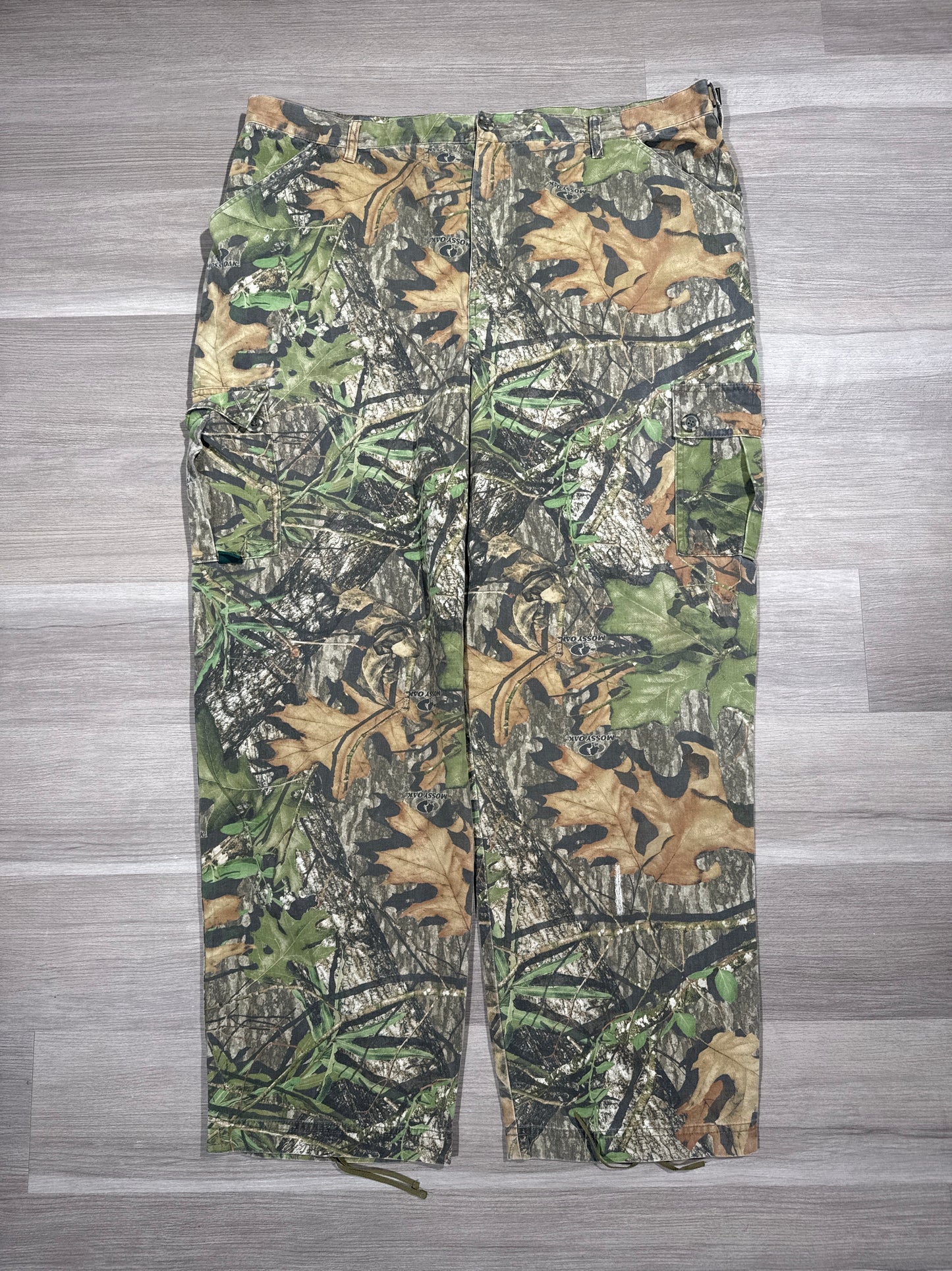 (42x32) Mossy Oak Camo Cargos