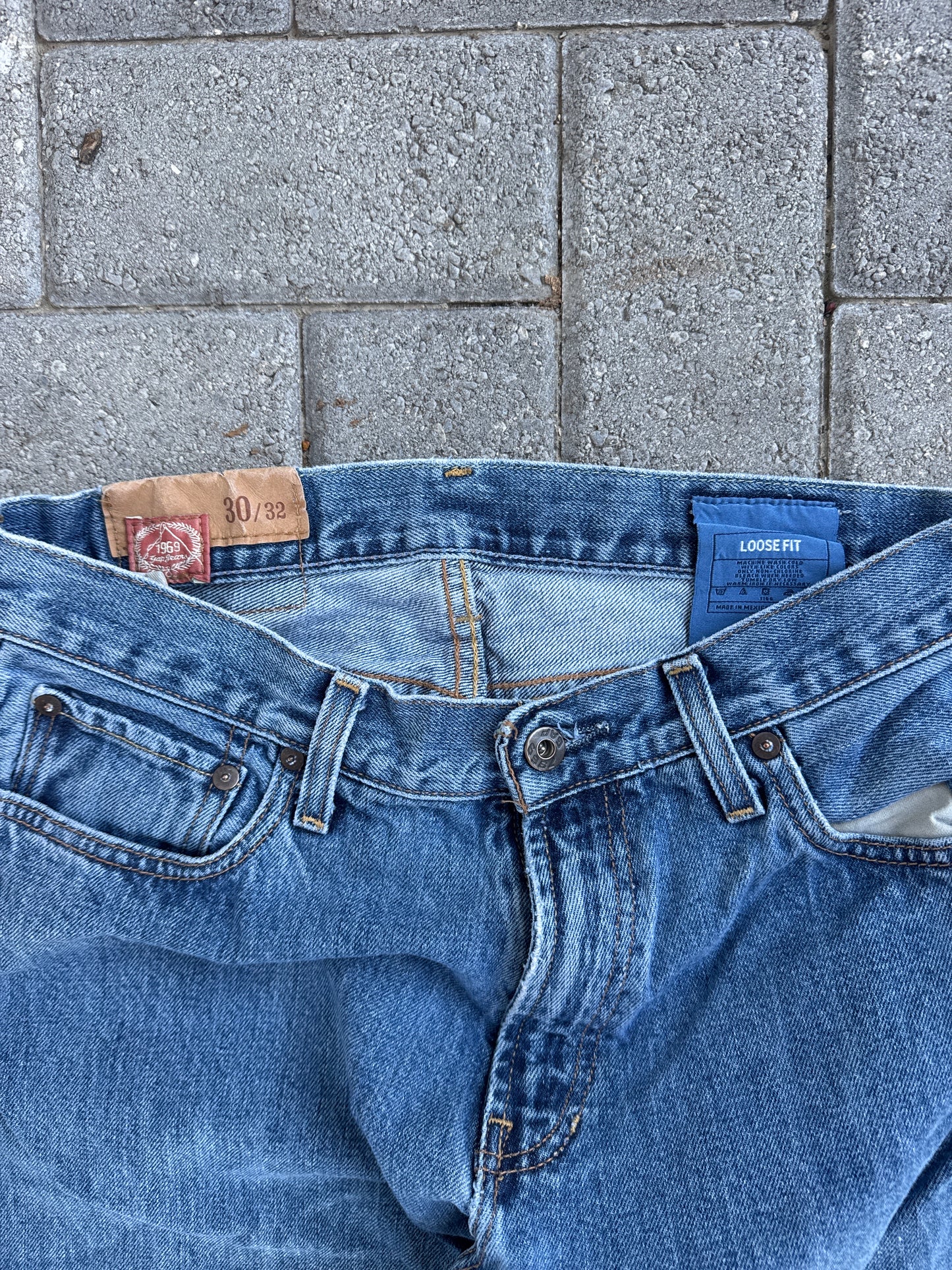 (30x32) GAP Loose Fit Denim Pants