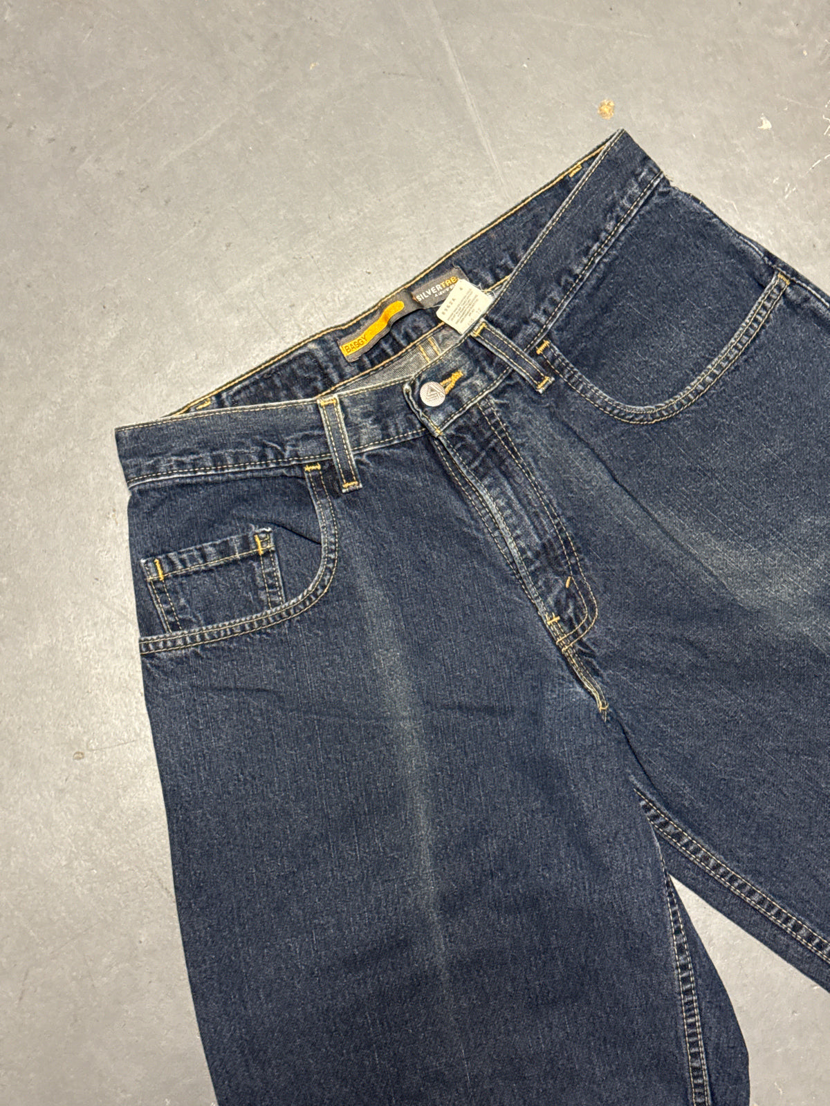 (31x34) Levi’s Silver-Tab Baggy Denim