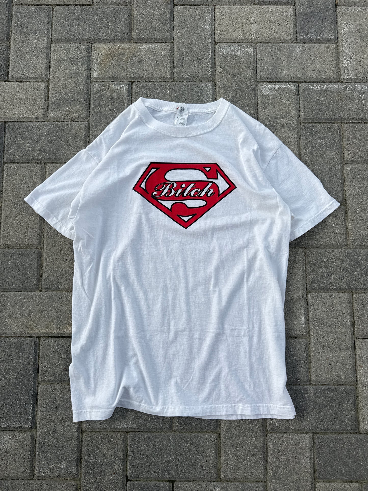 (L) Super Bitch 00s Tee