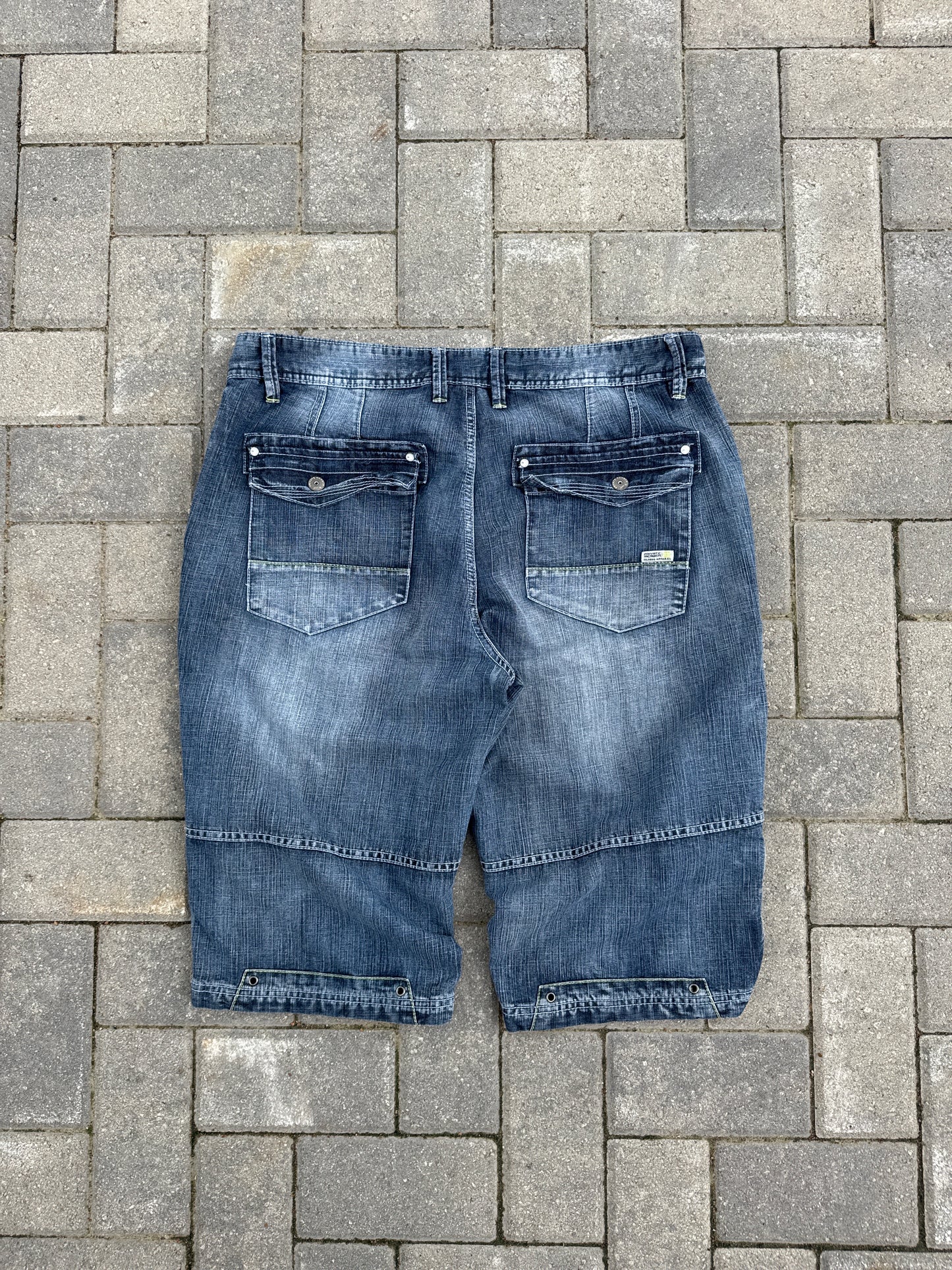(36) Private Member Y2K Jorts
