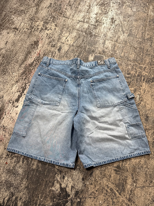 (38) 90s Levi’s Silvertabs