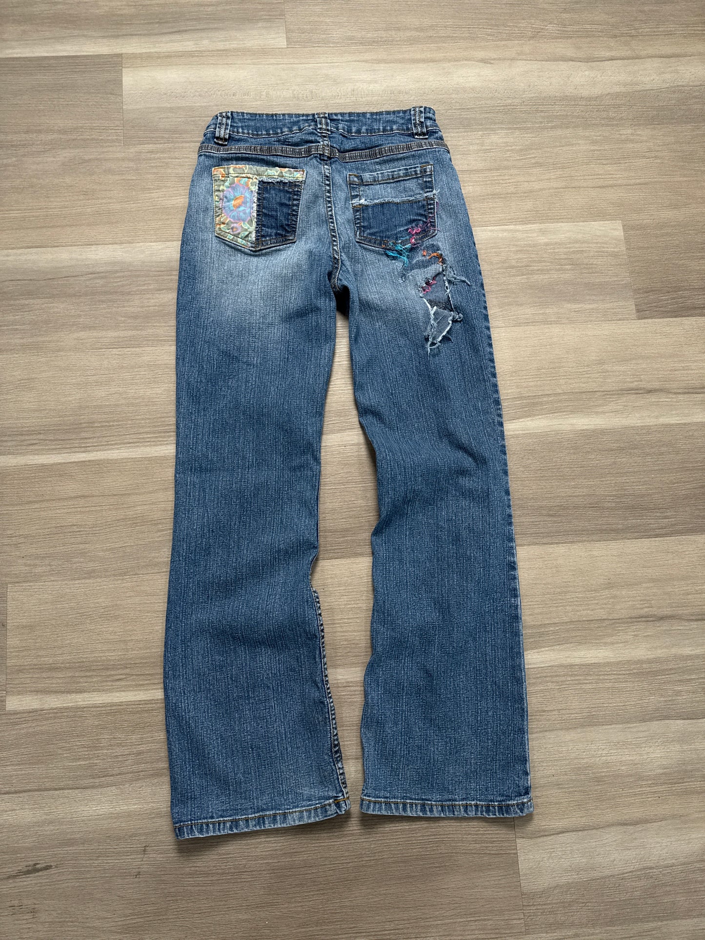 (16) Women Zoe 101 Denim Embroidered Pants