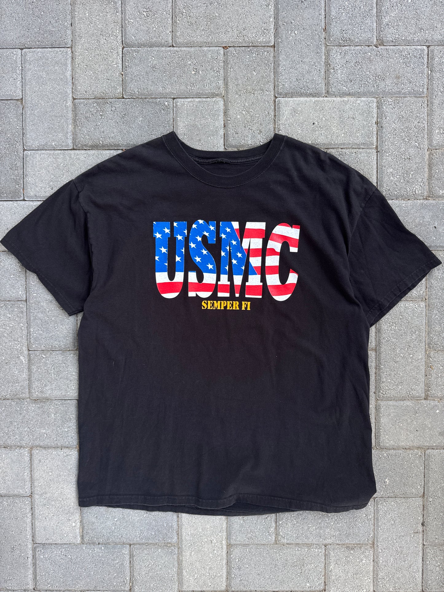 (L) USMC Black Tee