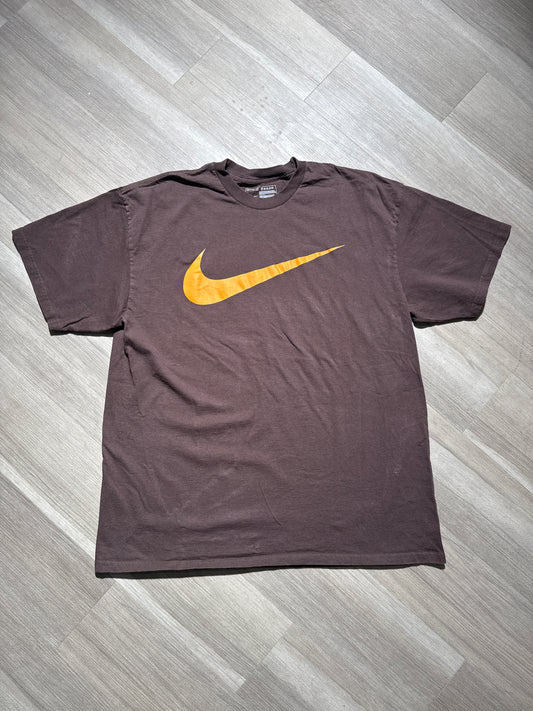 (XL) Brown Nike T-shirt