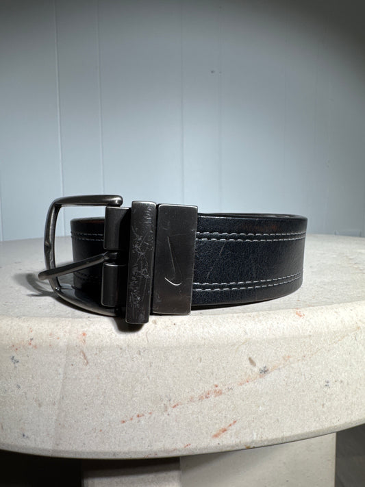 (L) Y2K Nike Belt