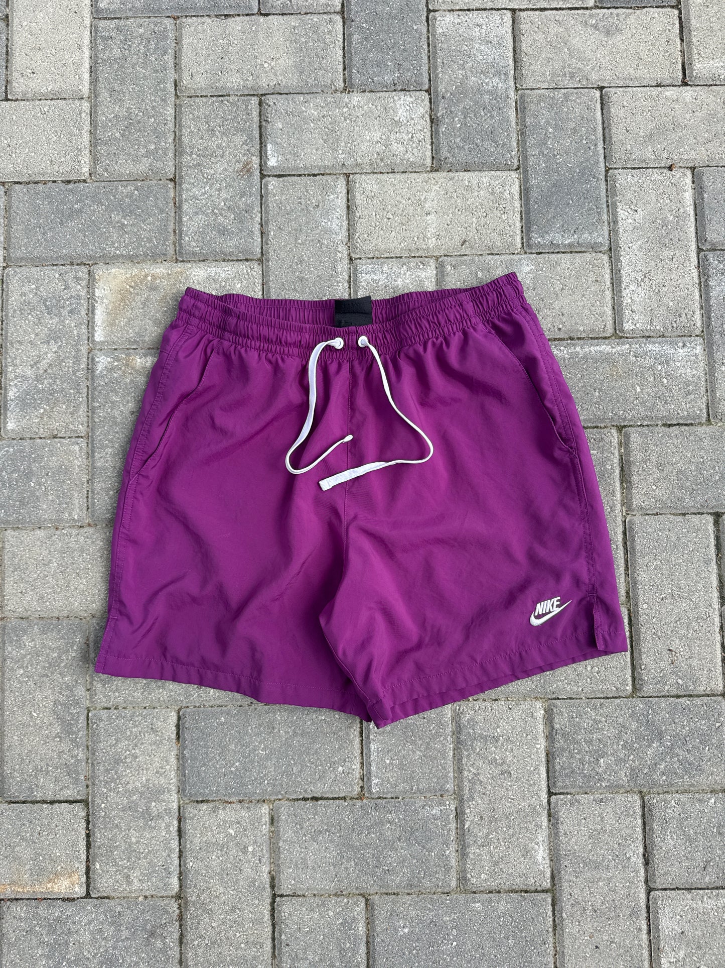 (L) Purple Nike Shorts