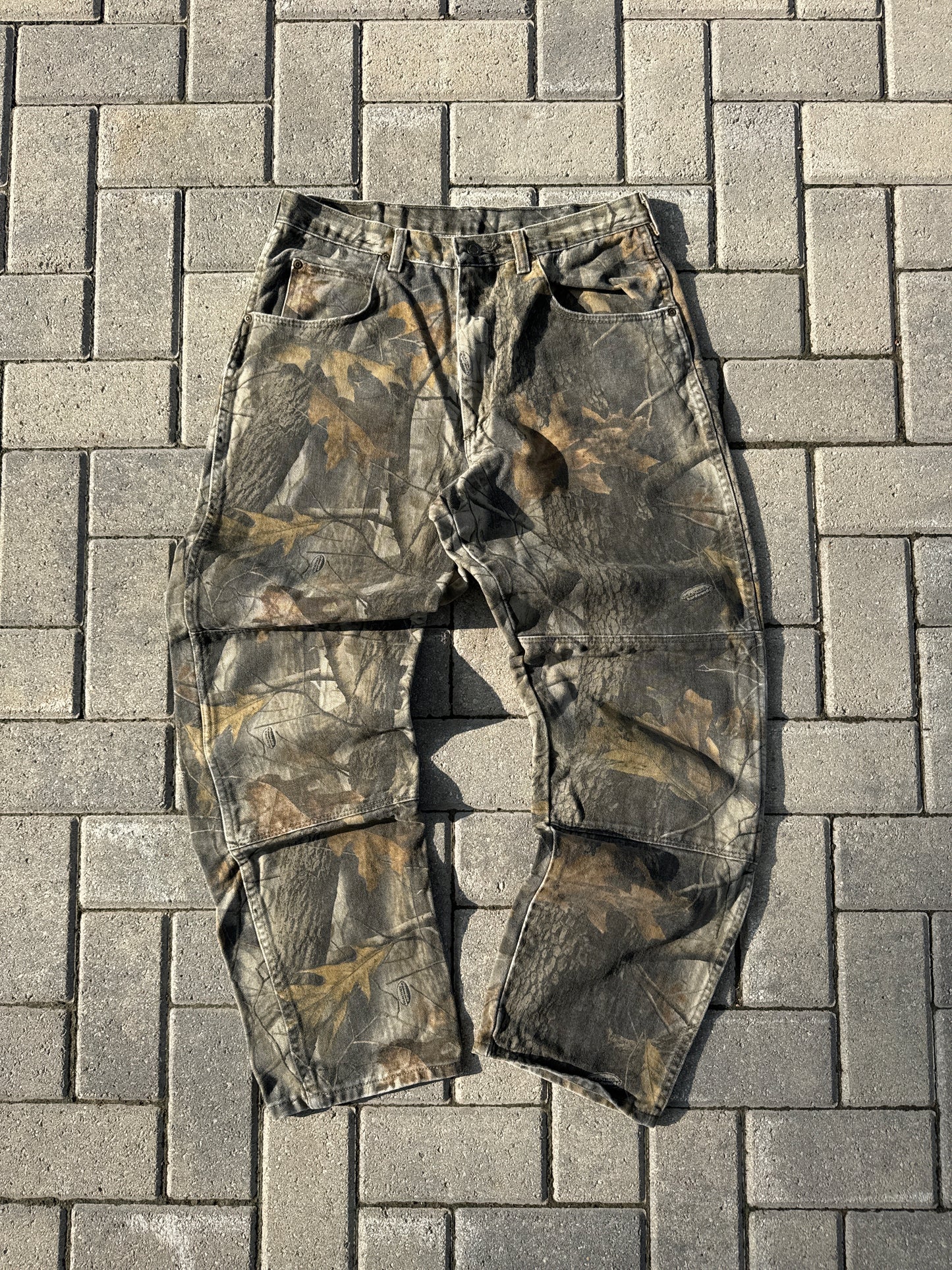 (34x32) Vintage Wrangler RealTree Double-Knee Pants
