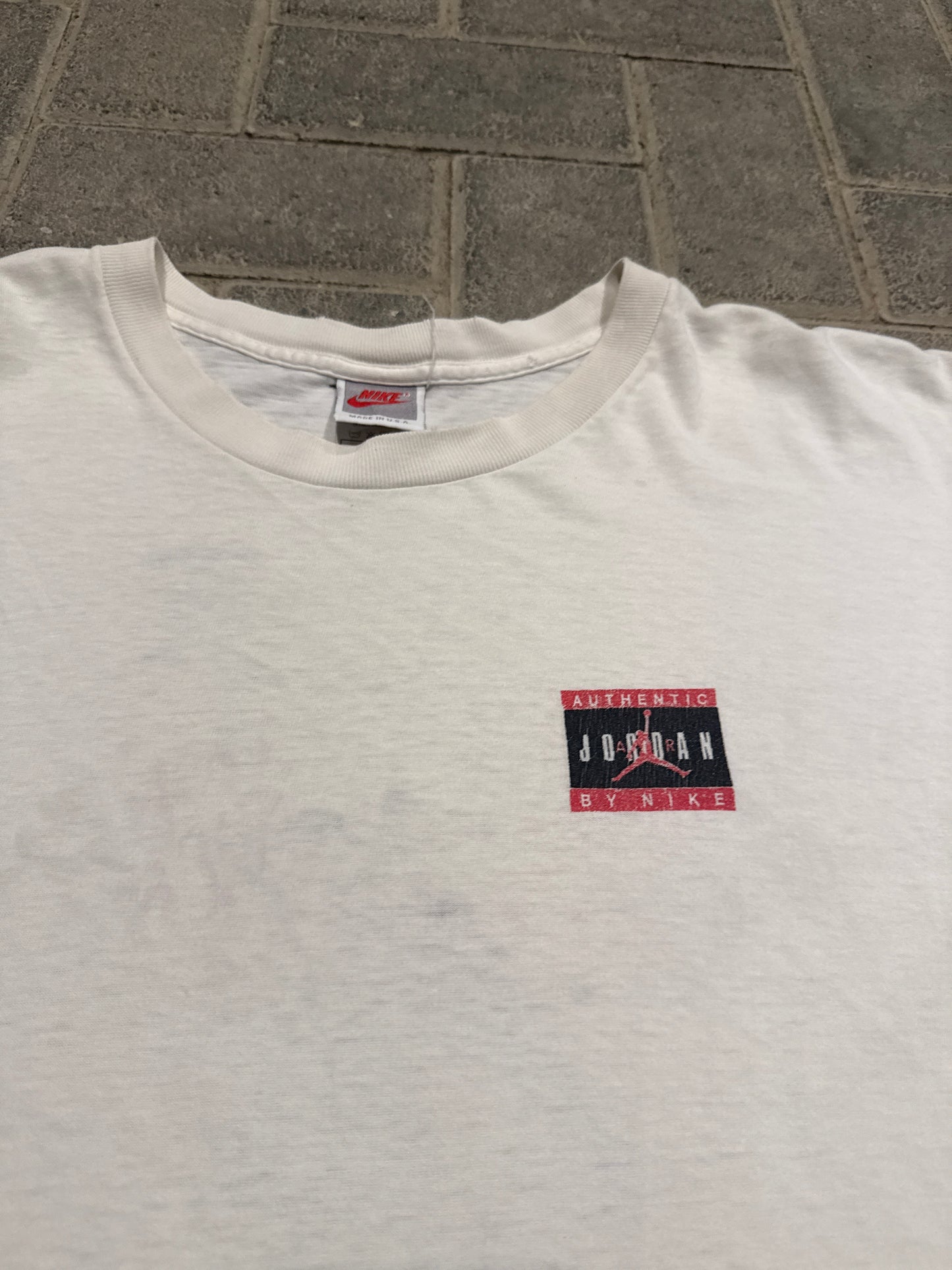 (L) Nike 90s Jordan White Tee