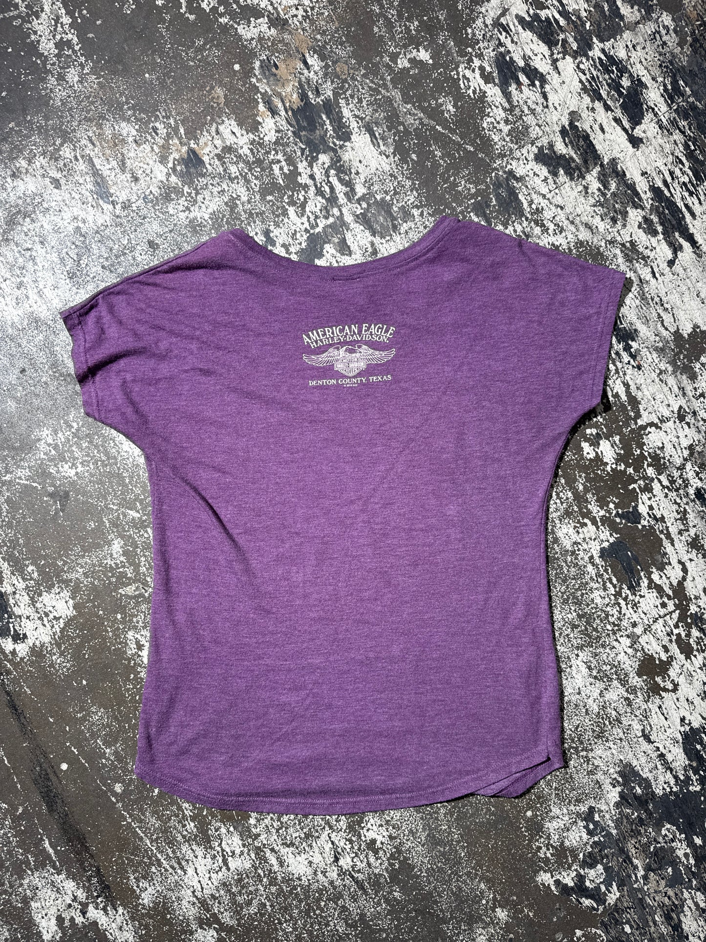 (M) Harley Davidson Denton County Tshirt