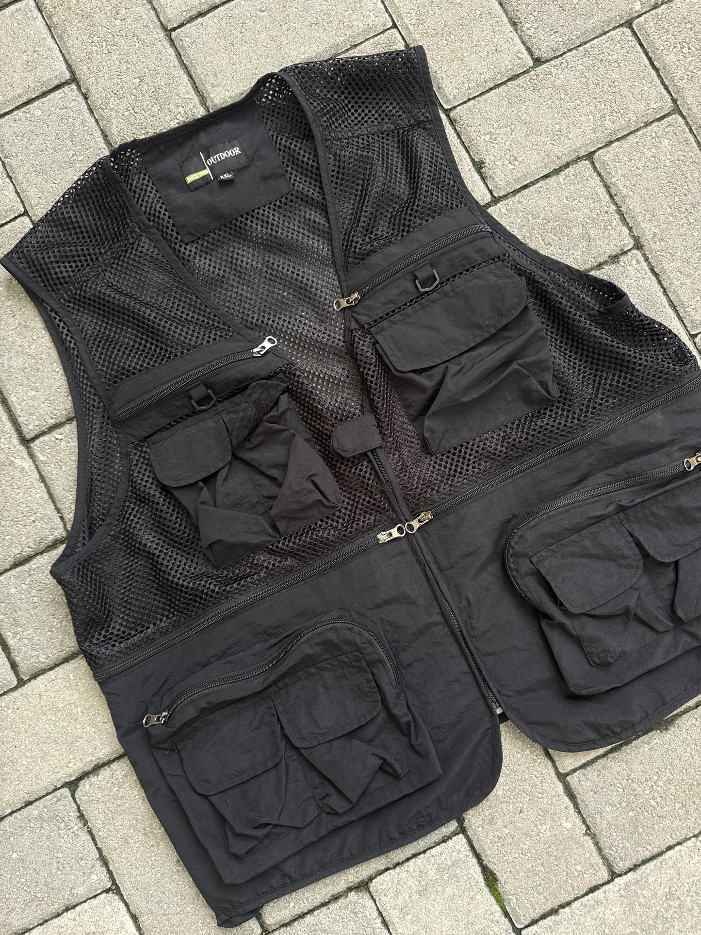 (2XL) Mesh Multi Pocket Vest